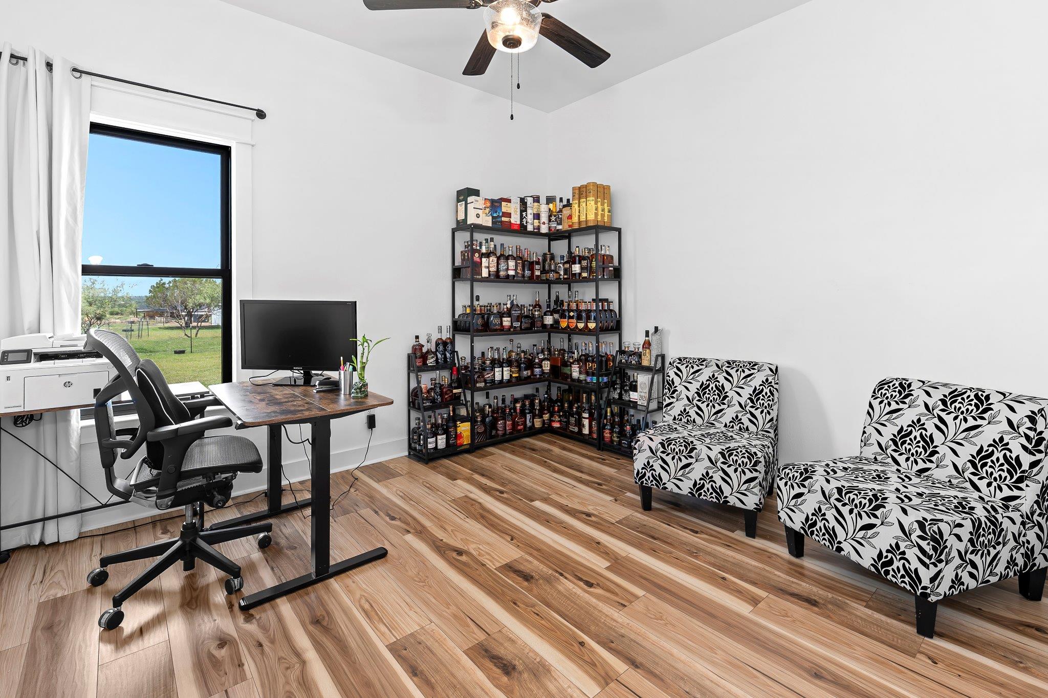 5925 County Road 236 Rd, Liberty Hill, TX 78642