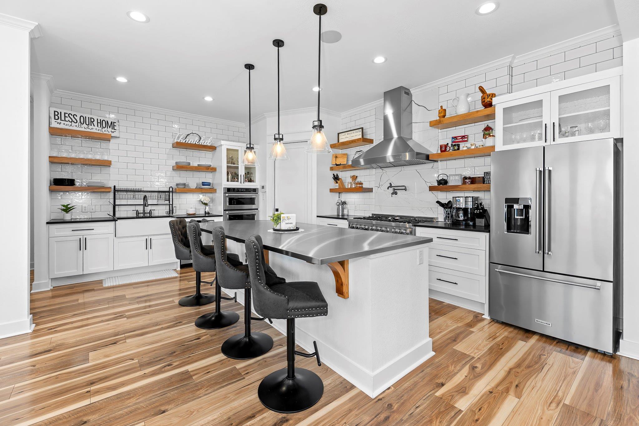 5925 County Road 236 Rd, Liberty Hill, TX 78642