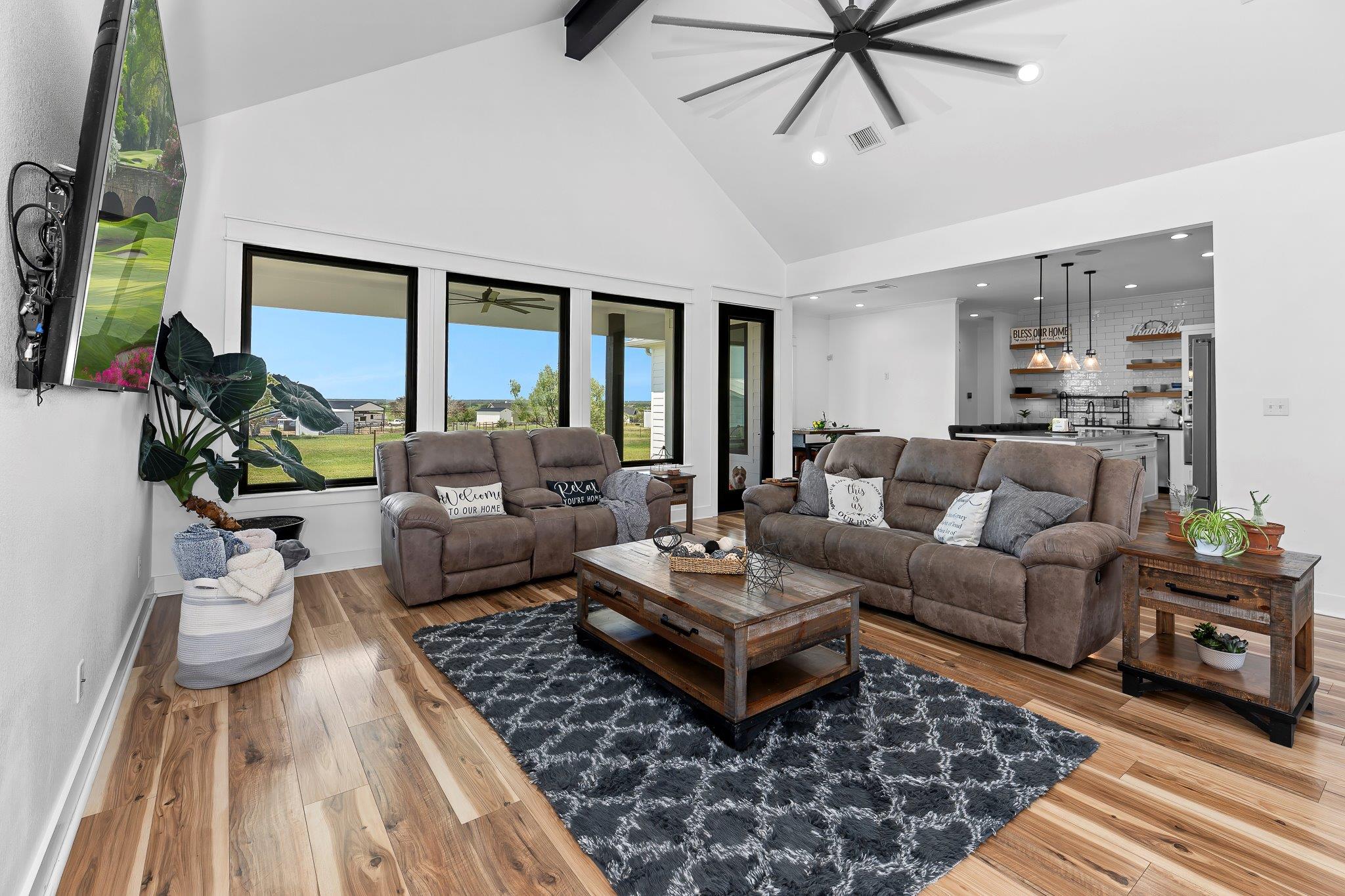 5925 County Road 236 Rd, Liberty Hill, TX 78642