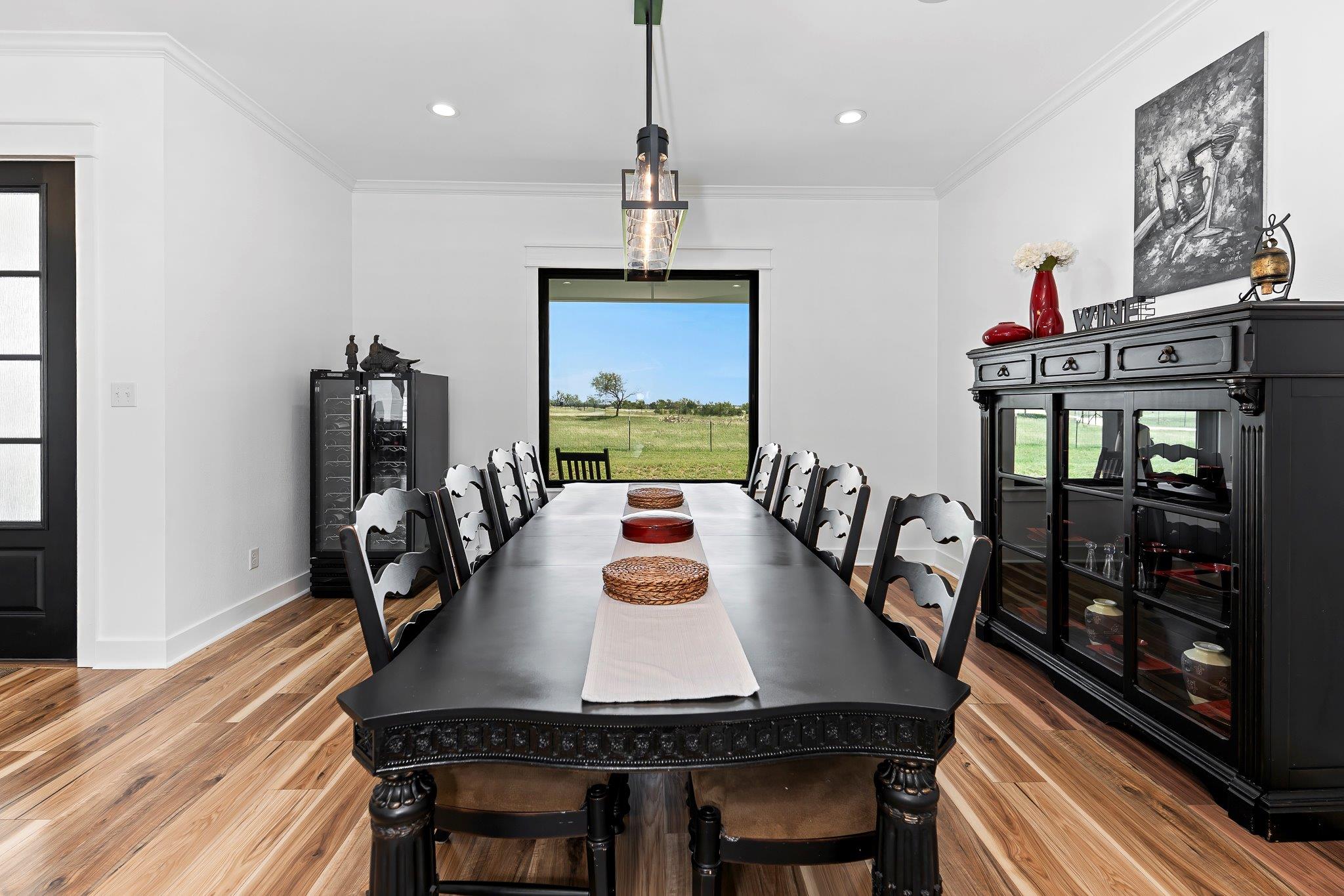 5925 County Road 236 Rd, Liberty Hill, TX 78642