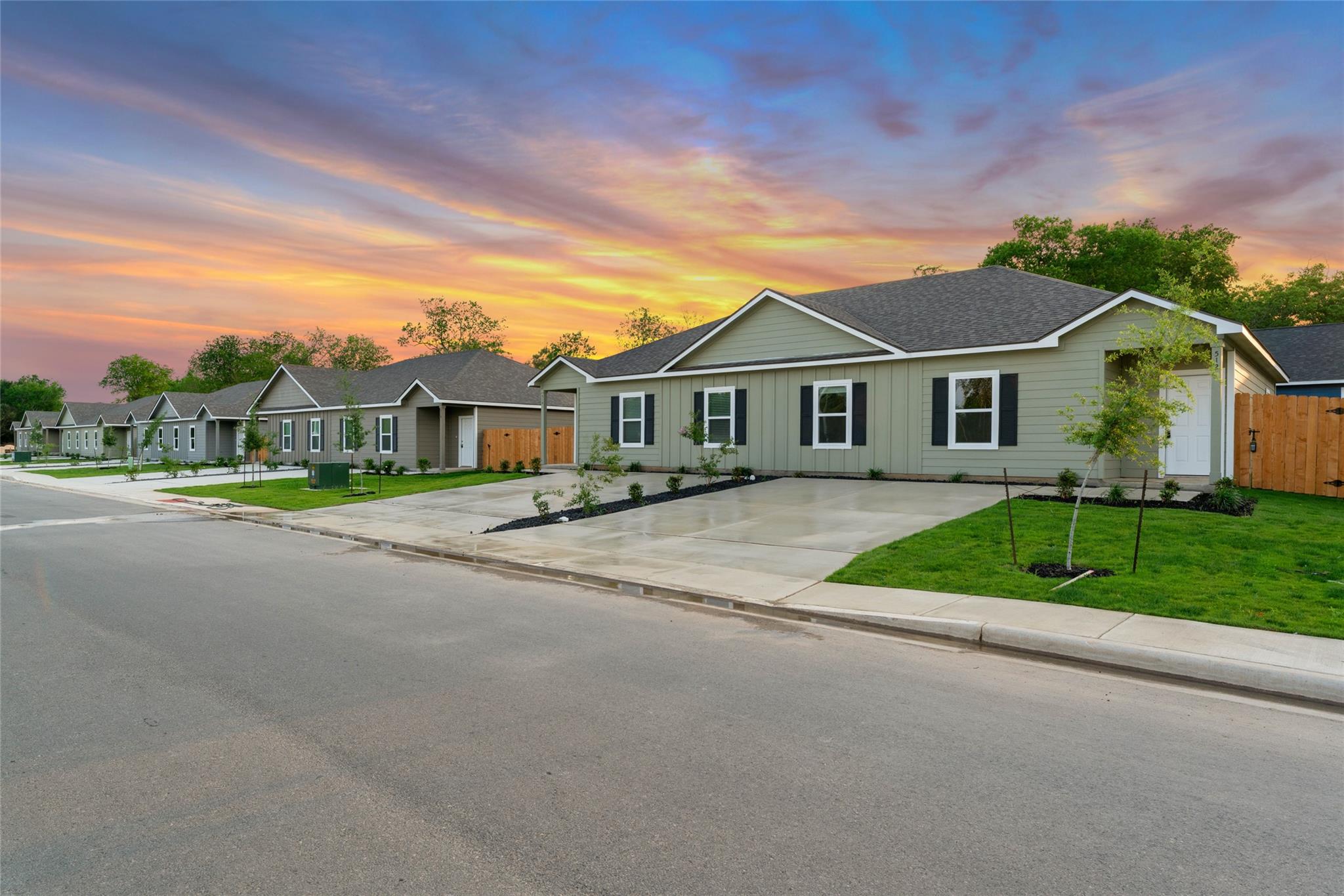 602-604 Hudson St, Seguin, TX 78155