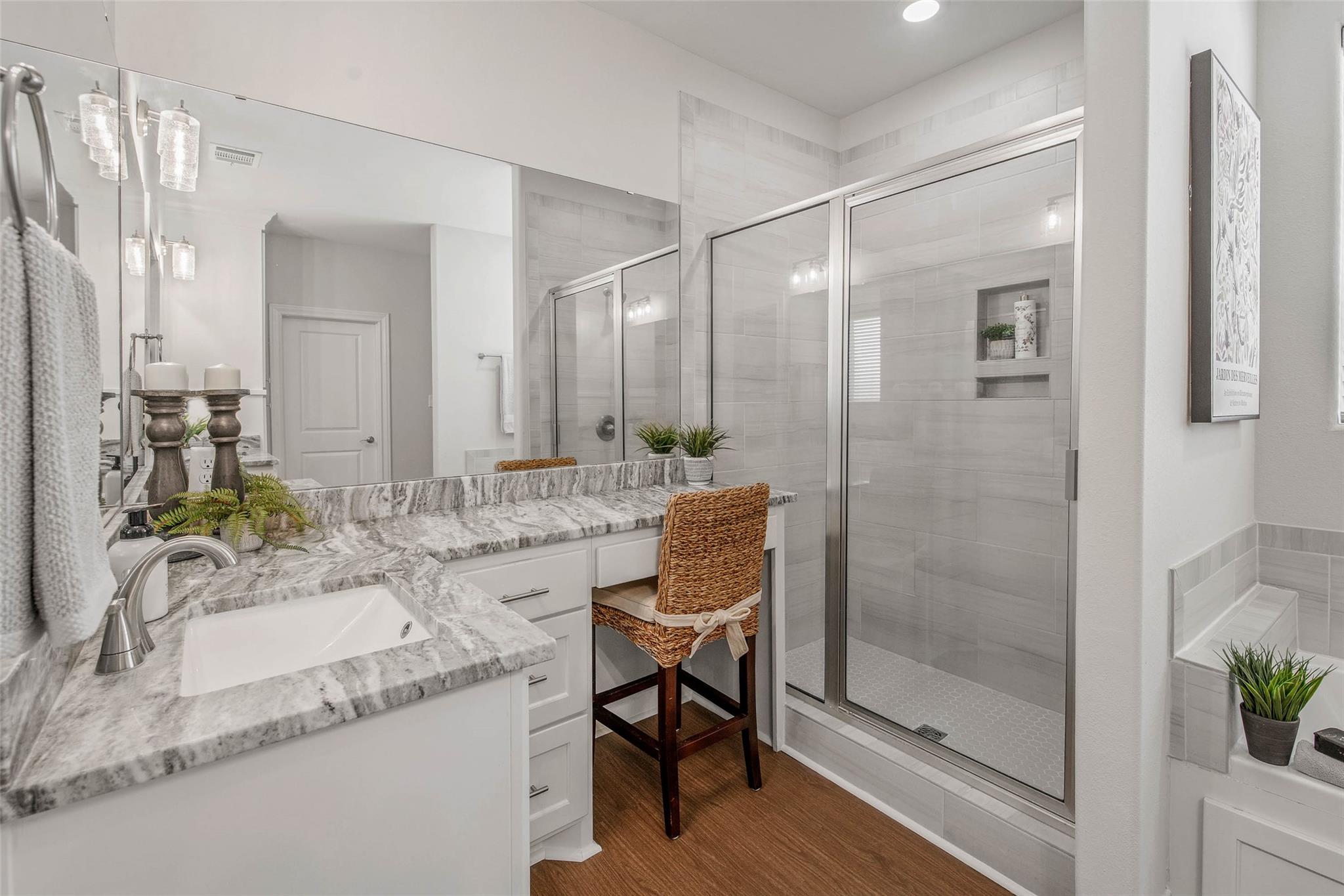 9868 Albert Dr, Iola, TX 77861