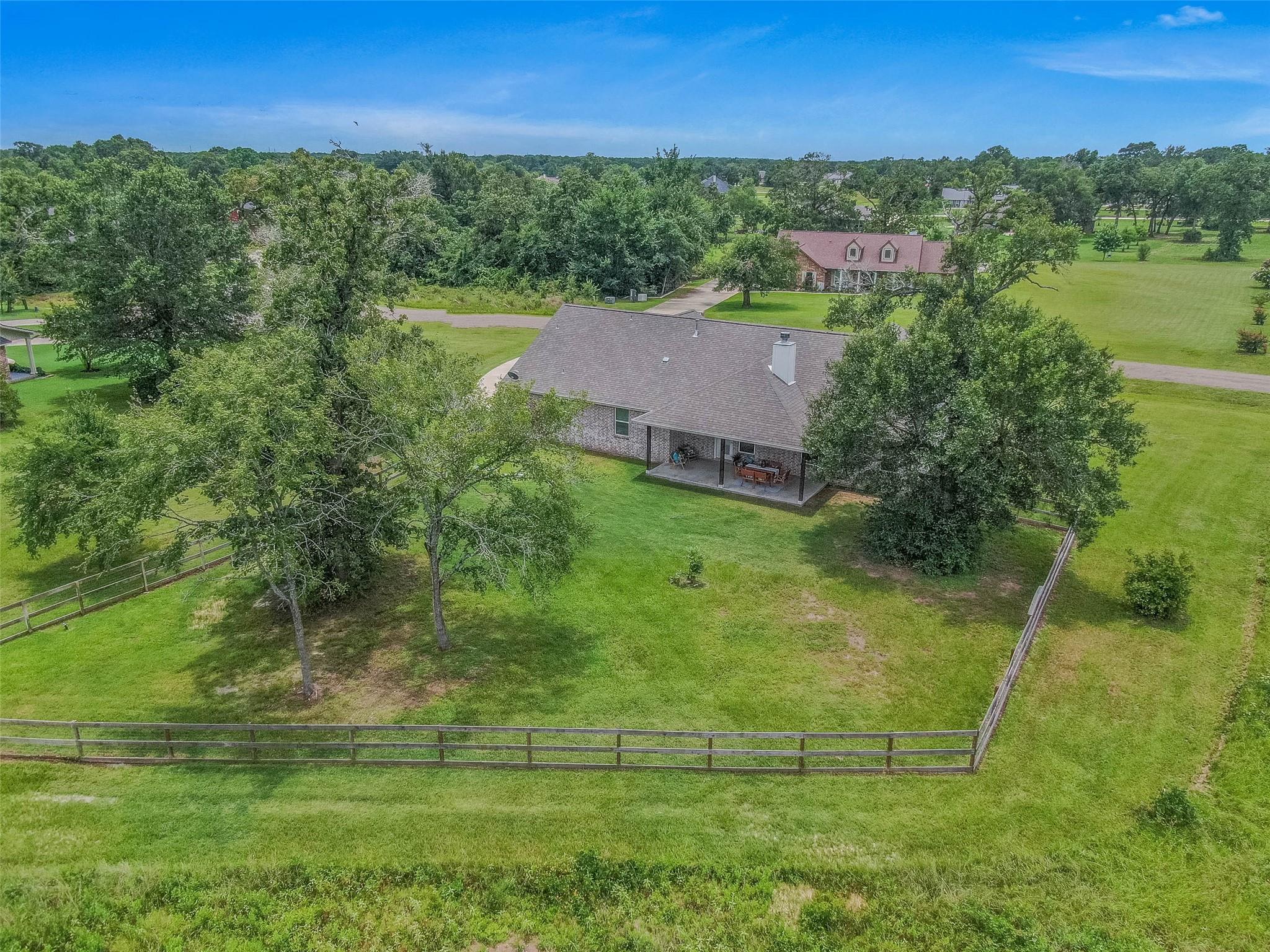 9868 Albert Dr, Iola, TX 77861