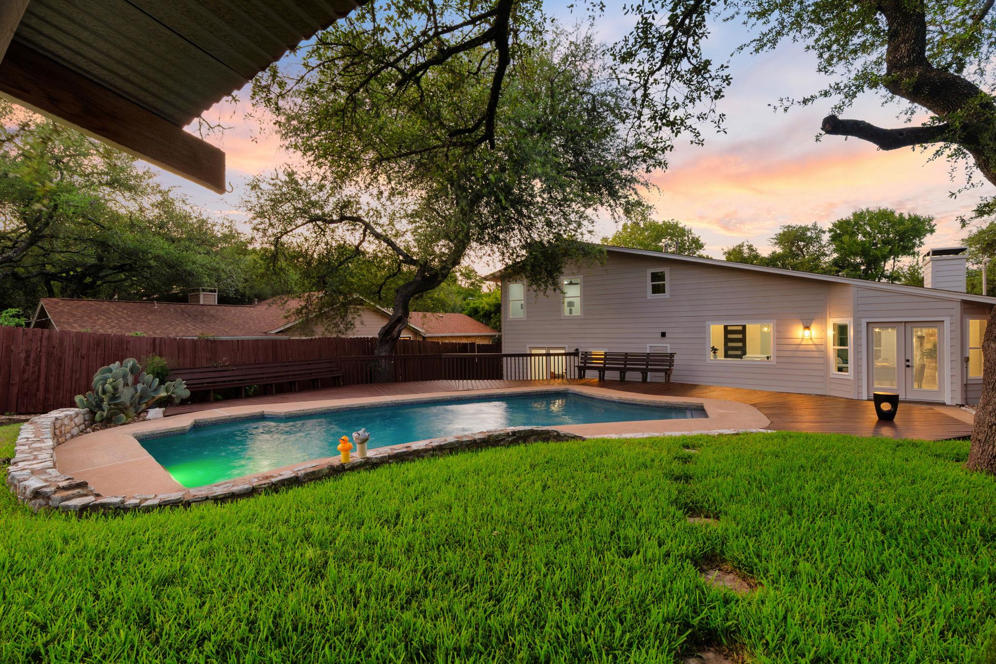 6903 Narrow Oak Trl, Austin, TX 78759