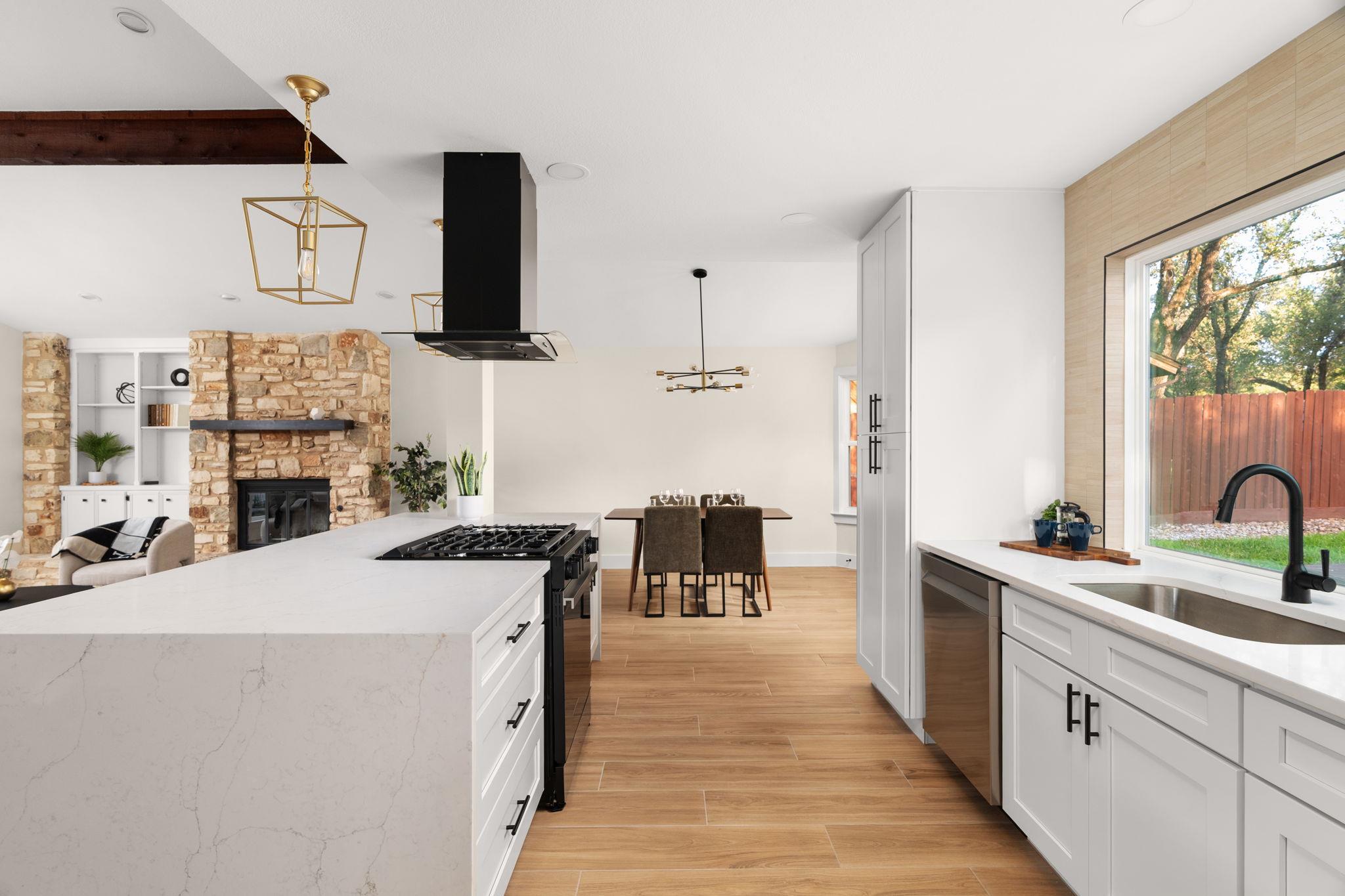 6903 Narrow Oak Trl, Austin, TX 78759