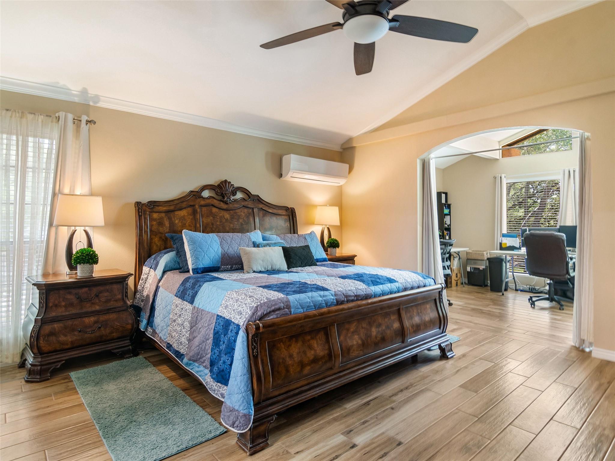 101 Hunters Glen Dr, San Marcos, TX 78666