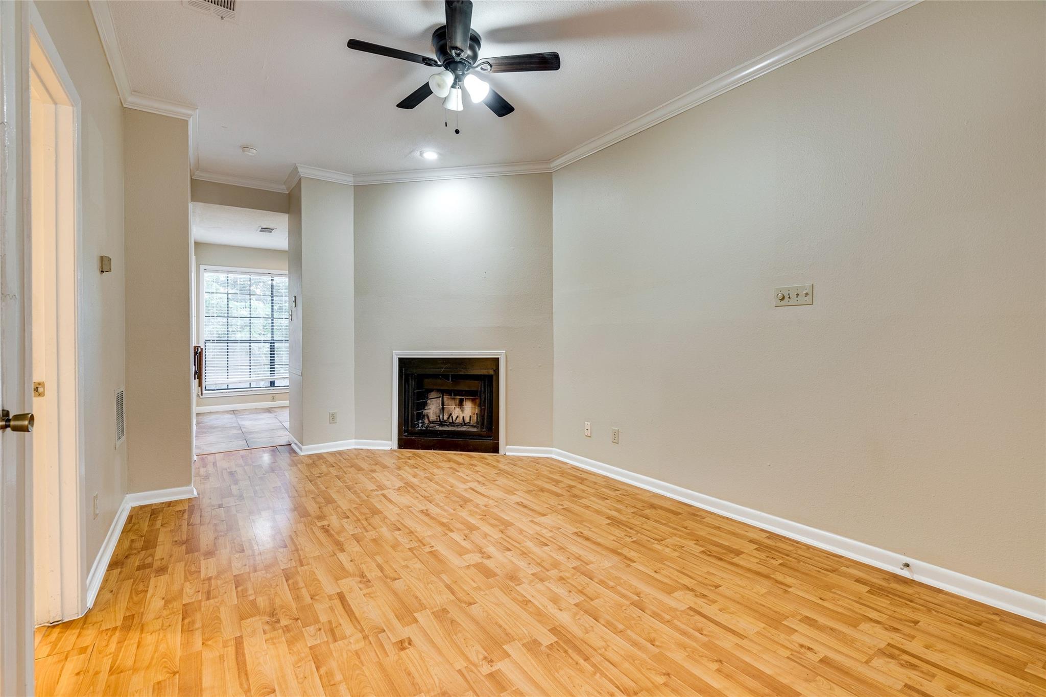 715 W 22 1/2 St # 205, Austin, TX 78705
