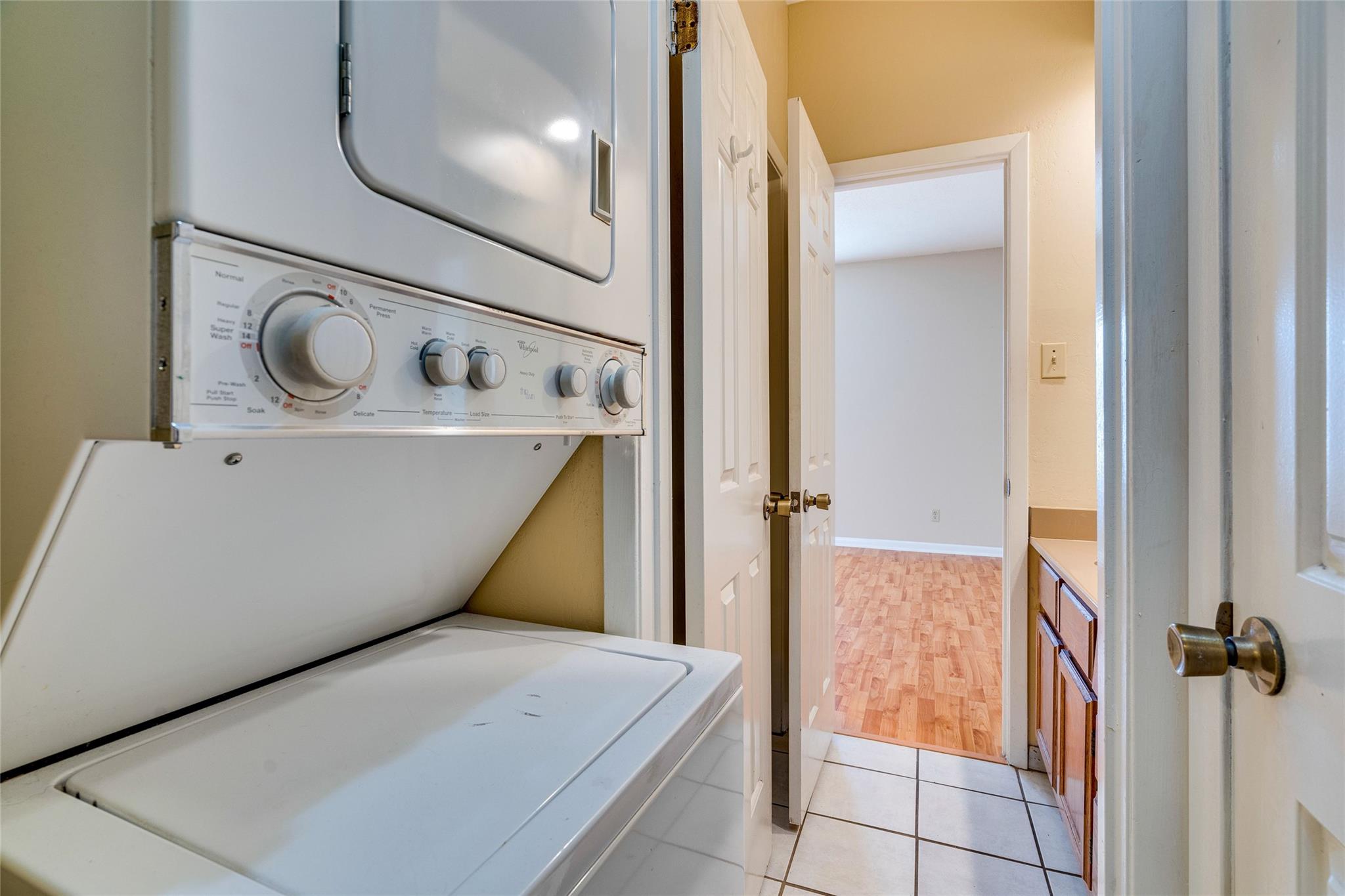 715 W 22 1/2 St # 205, Austin, TX 78705