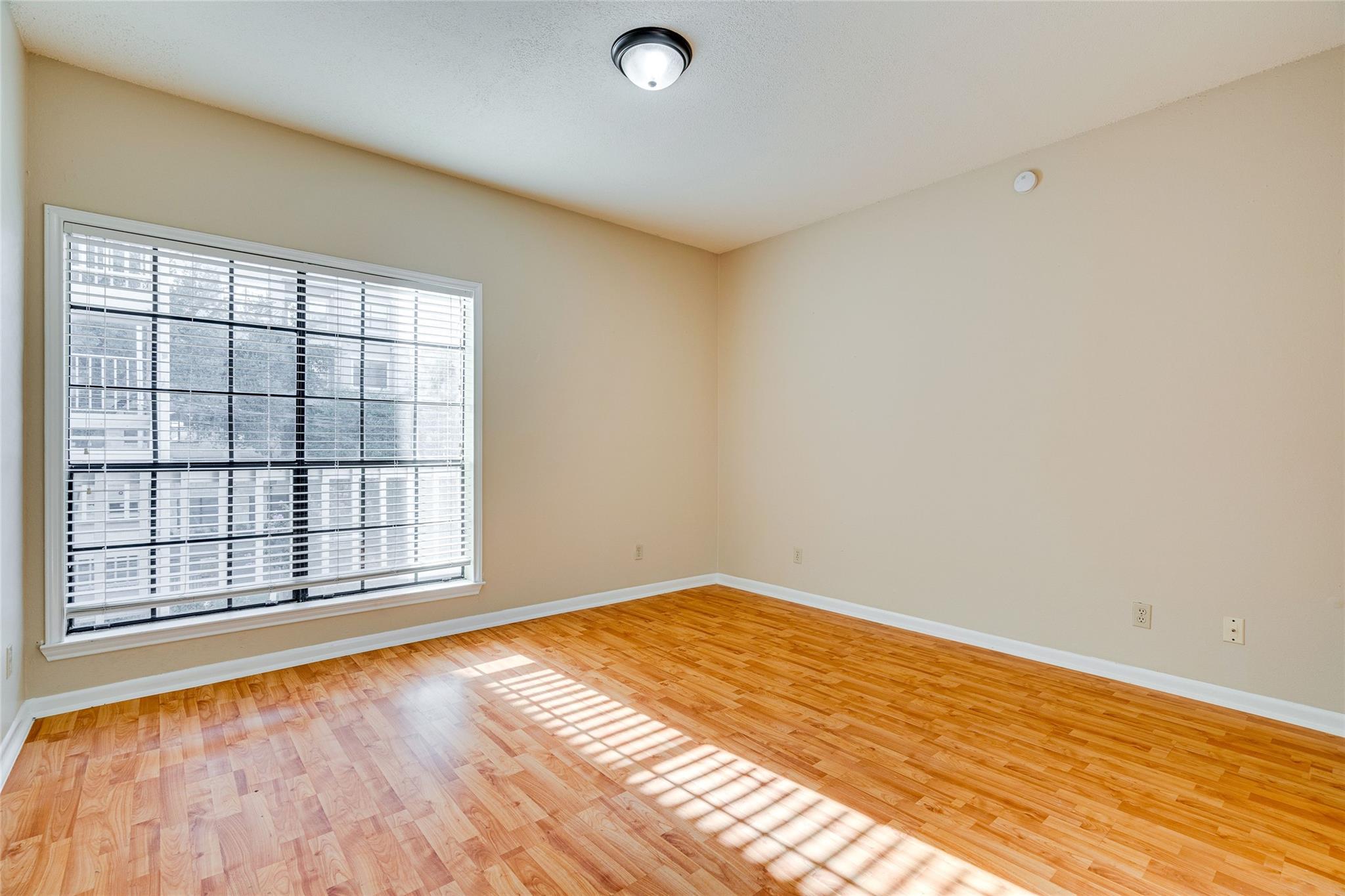 715 W 22 1/2 St # 205, Austin, TX 78705