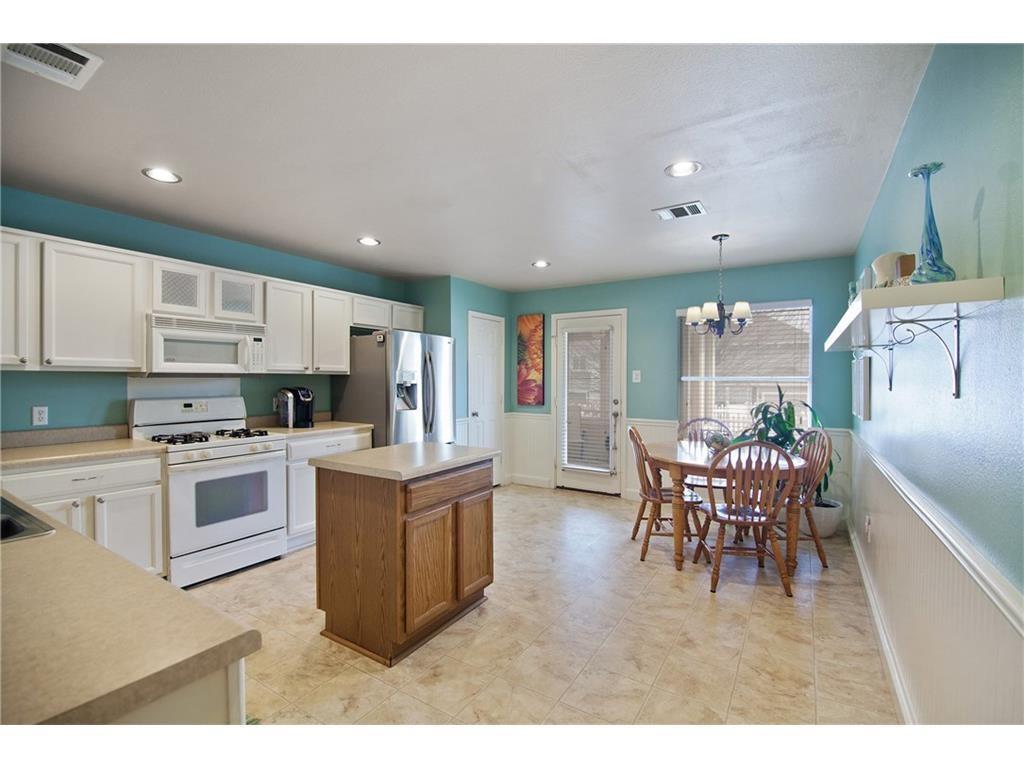 1025 King Cotton Ln, Round Rock, TX 78664