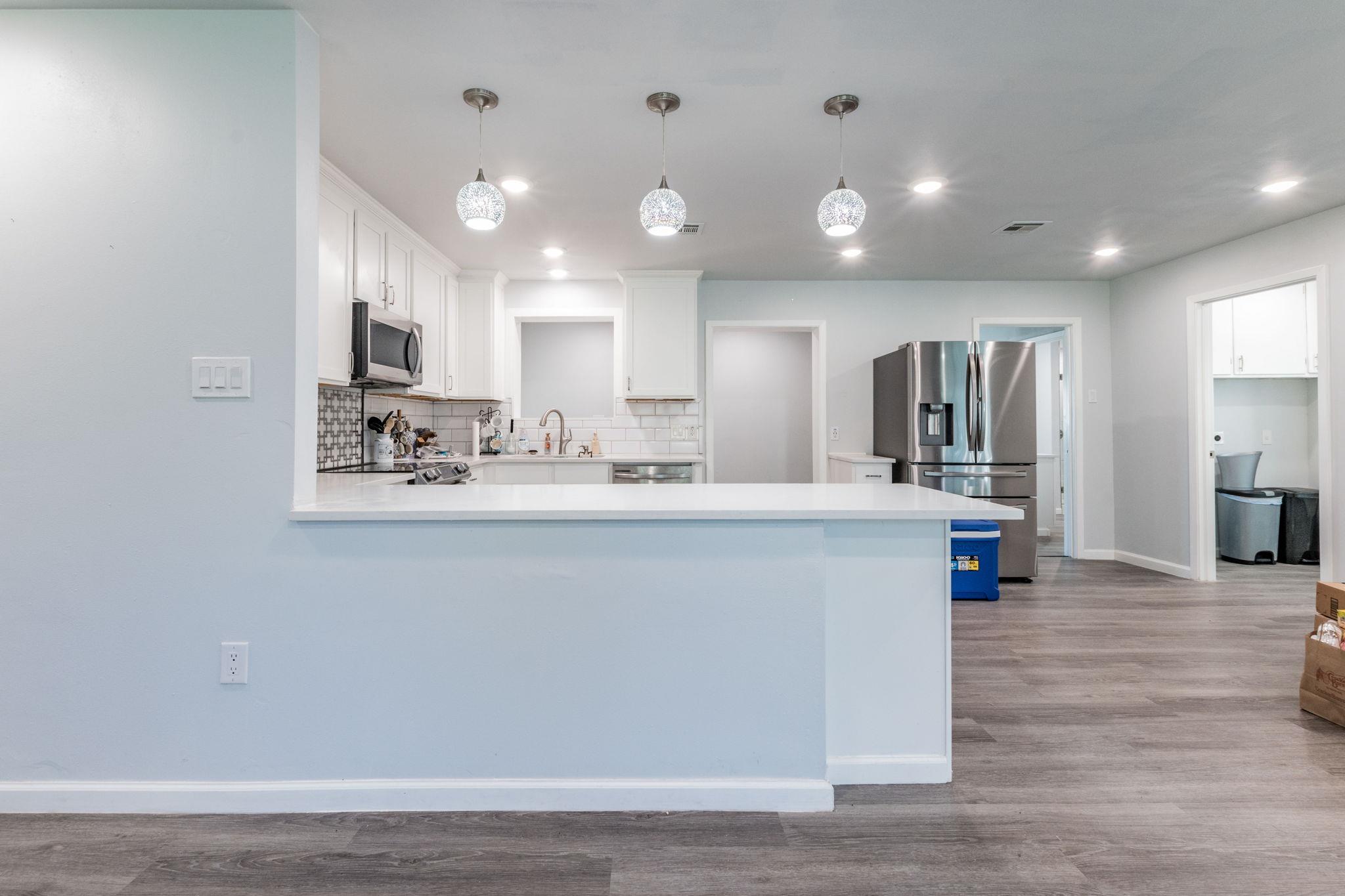 501 College Ave, Florence, TX 76527