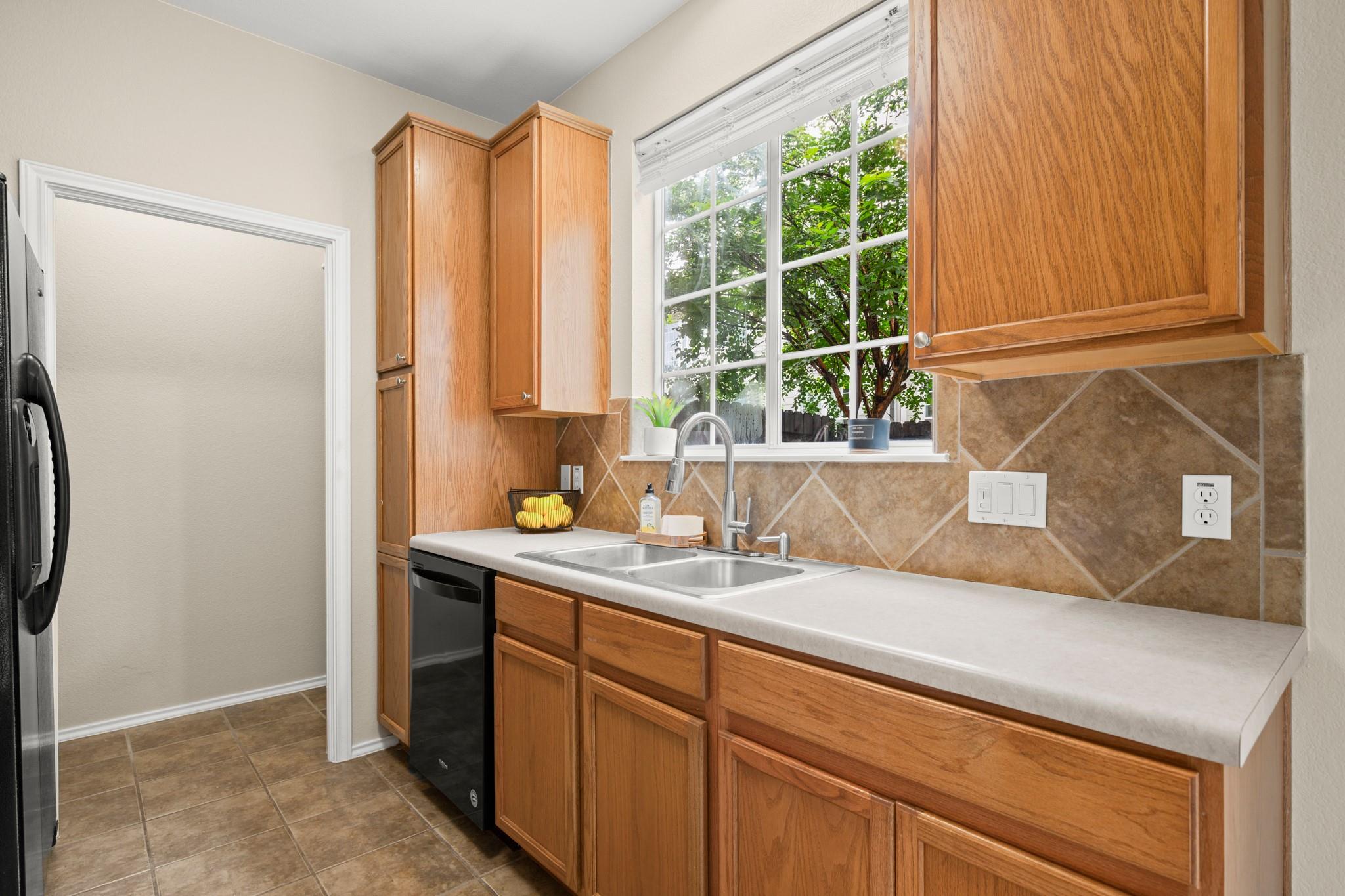 2632 Century Park Blvd # 34, Austin, TX 78727