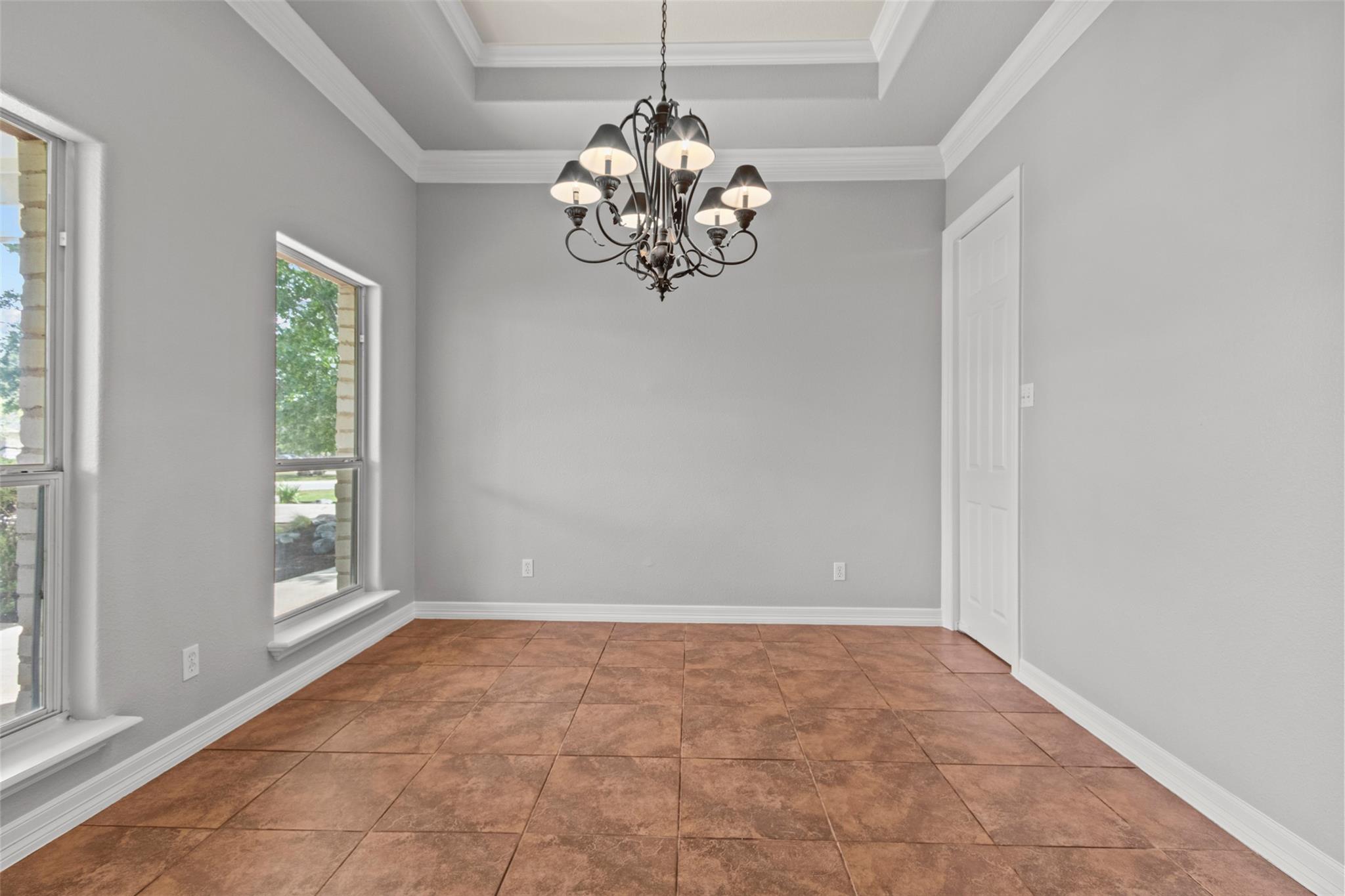 1205 Mountain View Dr, San Marcos, TX 78666