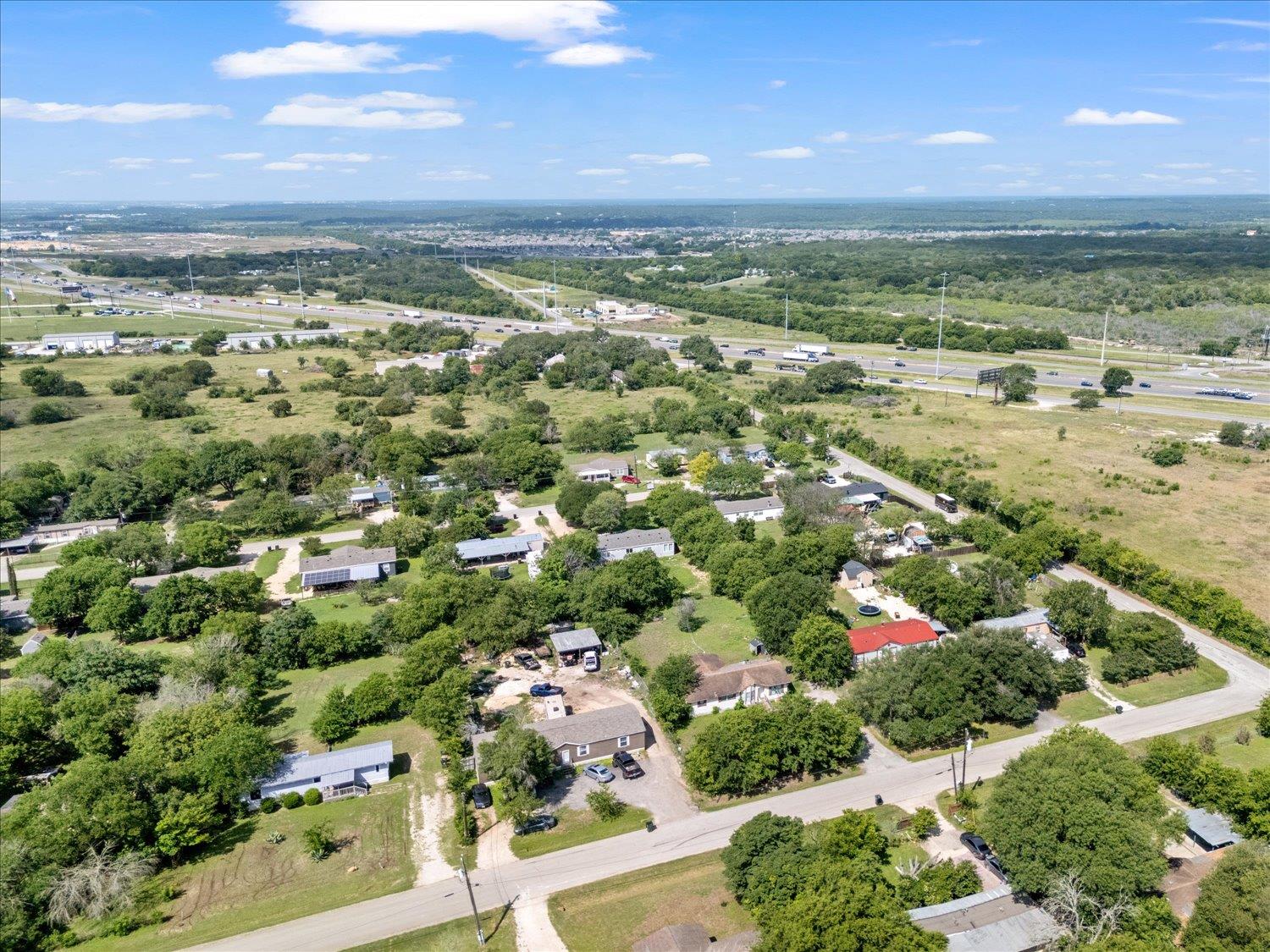 272 Quail Ridge Dr, Kyle, TX 78640