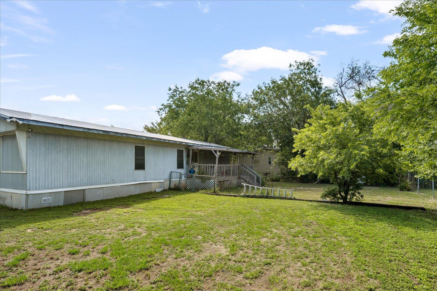 272 Quail Ridge Dr, Kyle, TX 78640