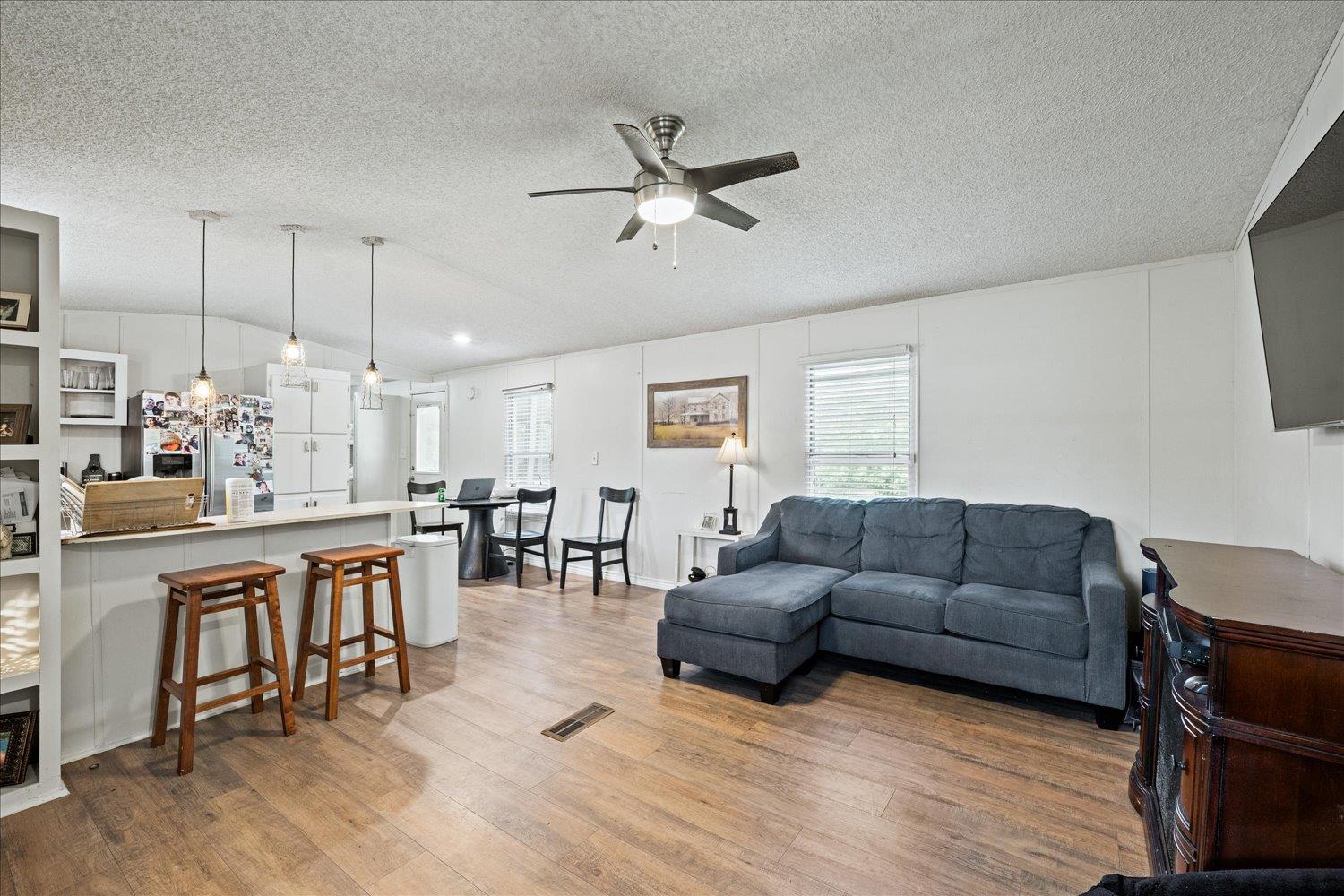 272 Quail Ridge Dr, Kyle, TX 78640