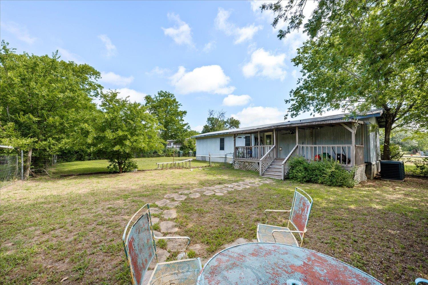 272 Quail Ridge Dr, Kyle, TX 78640