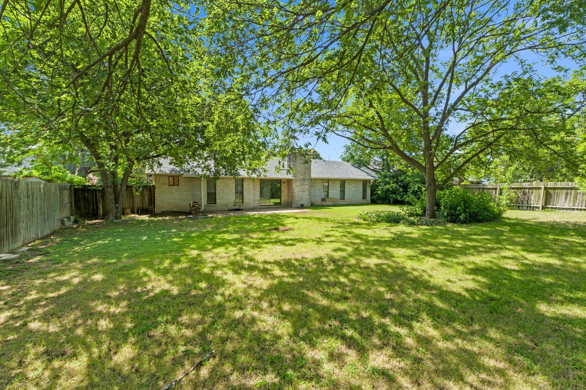 12306 Split Rail Pkwy, Austin, TX 78750