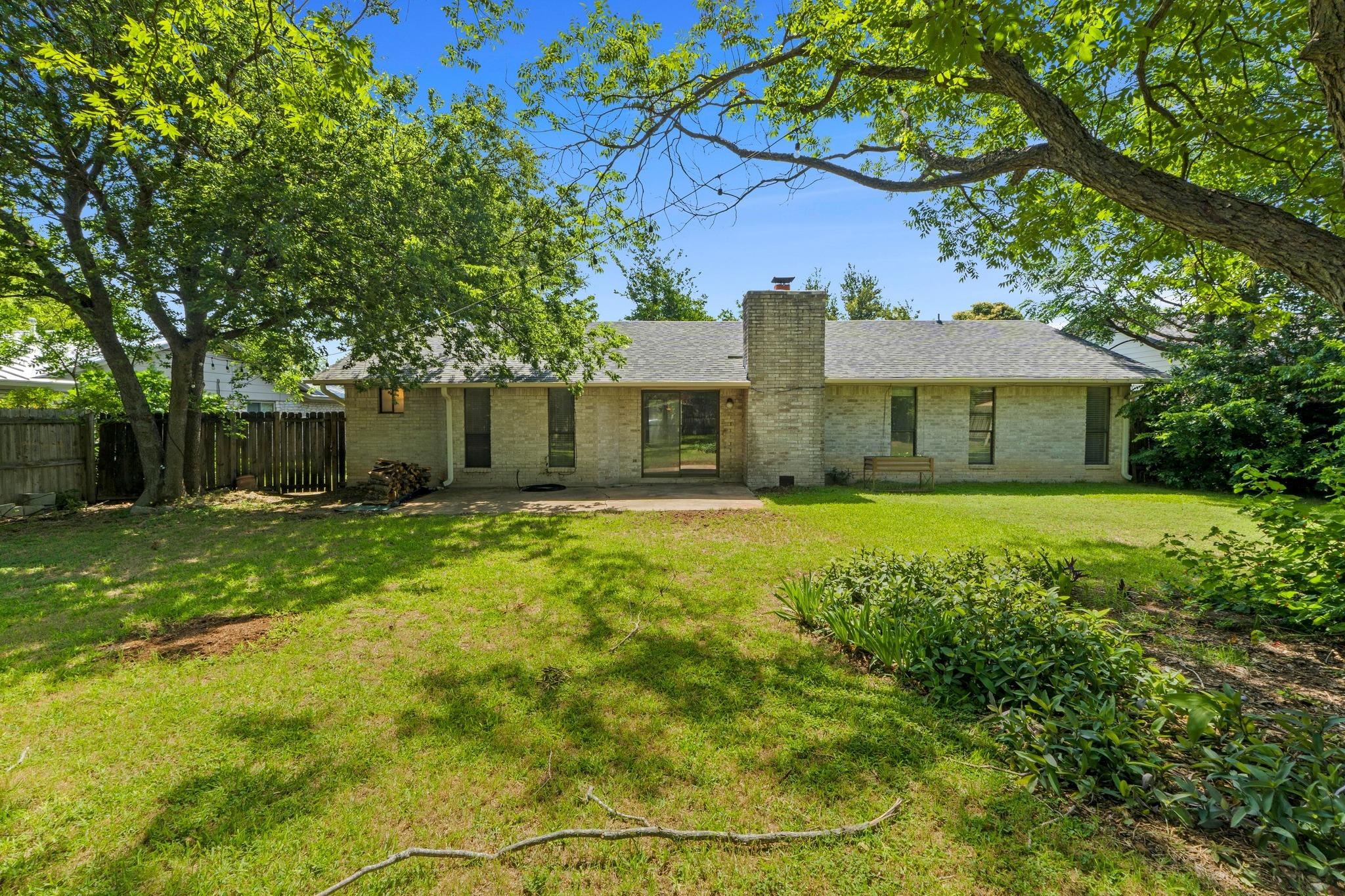 12306 Split Rail Pkwy, Austin, TX 78750