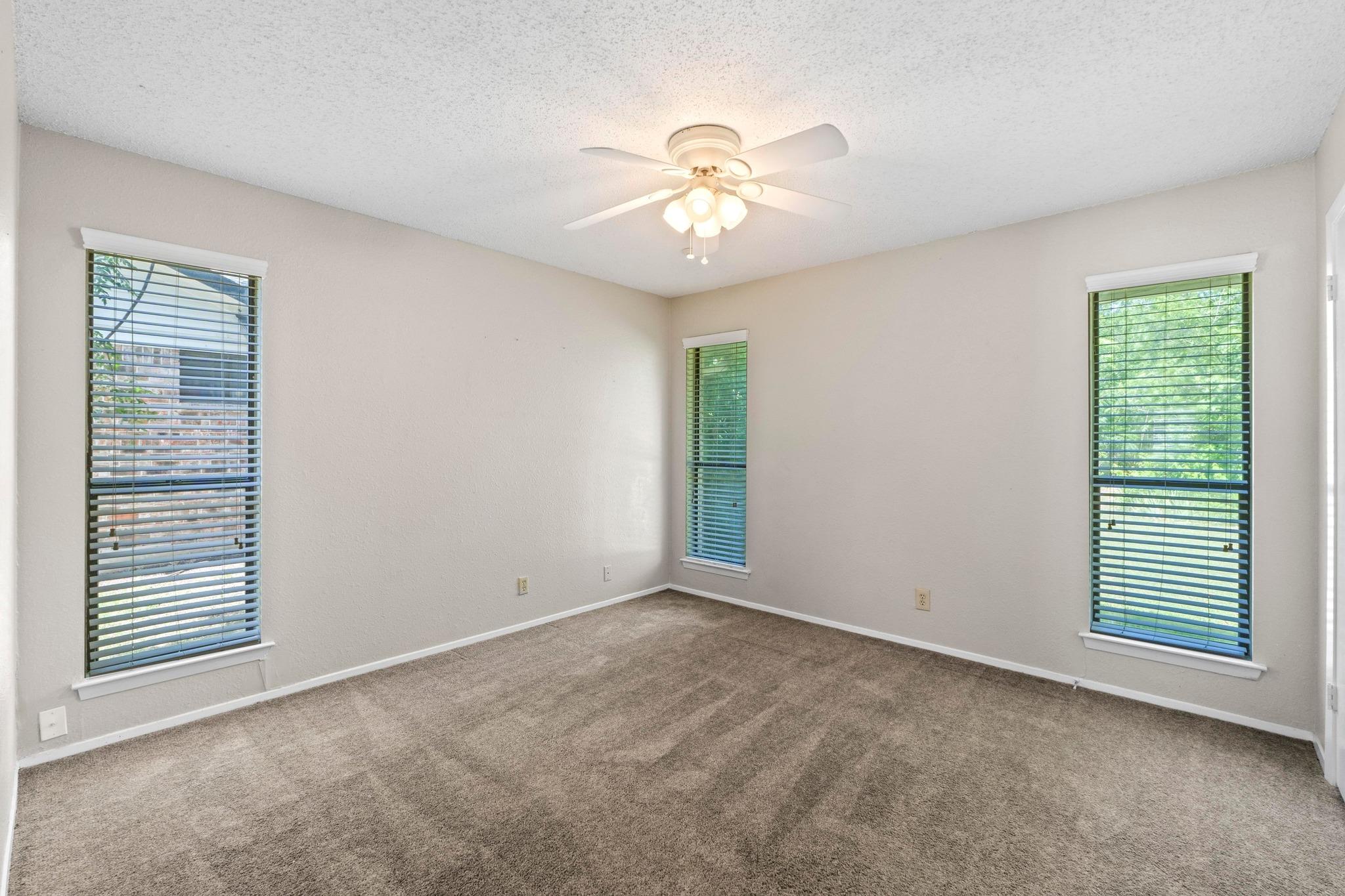 12306 Split Rail Pkwy, Austin, TX 78750