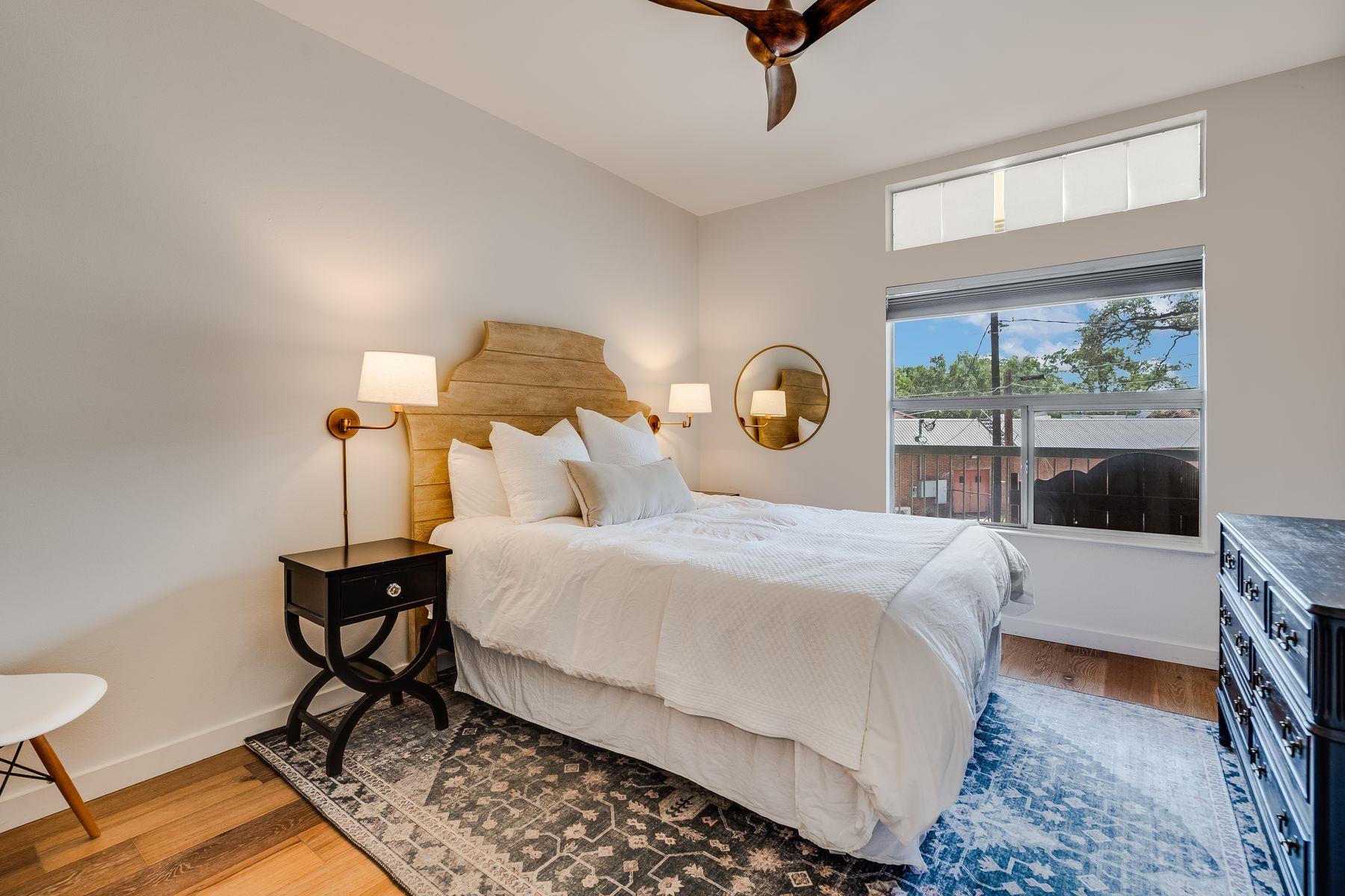 2209 Hancock Dr # 15, Austin, TX 78756