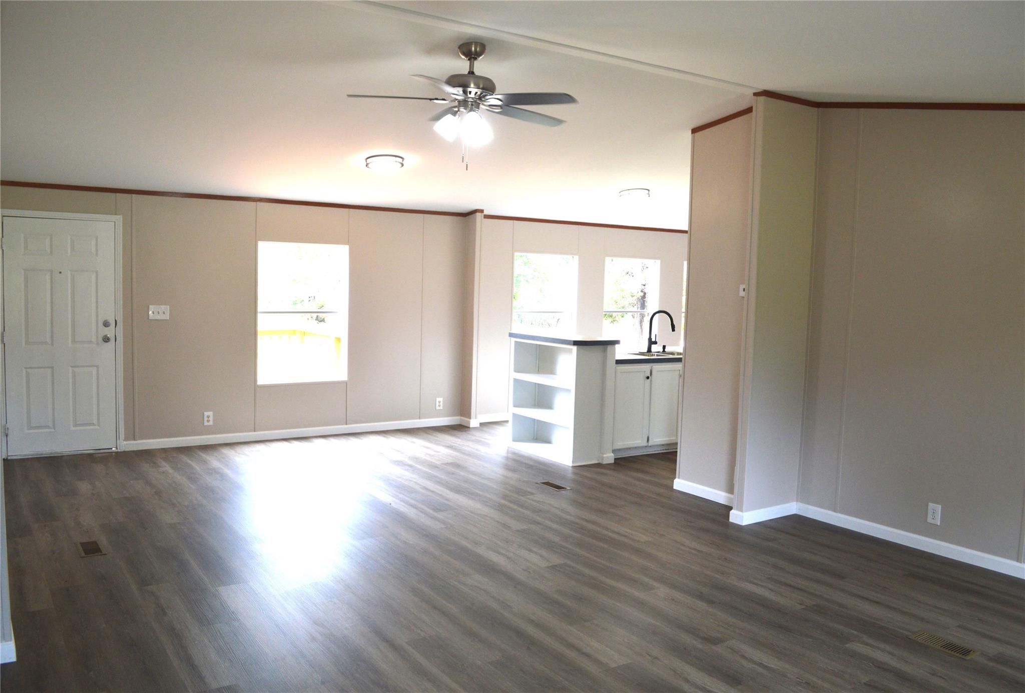 400 Saratoga Springs Pl, Liberty Hill, TX 78642