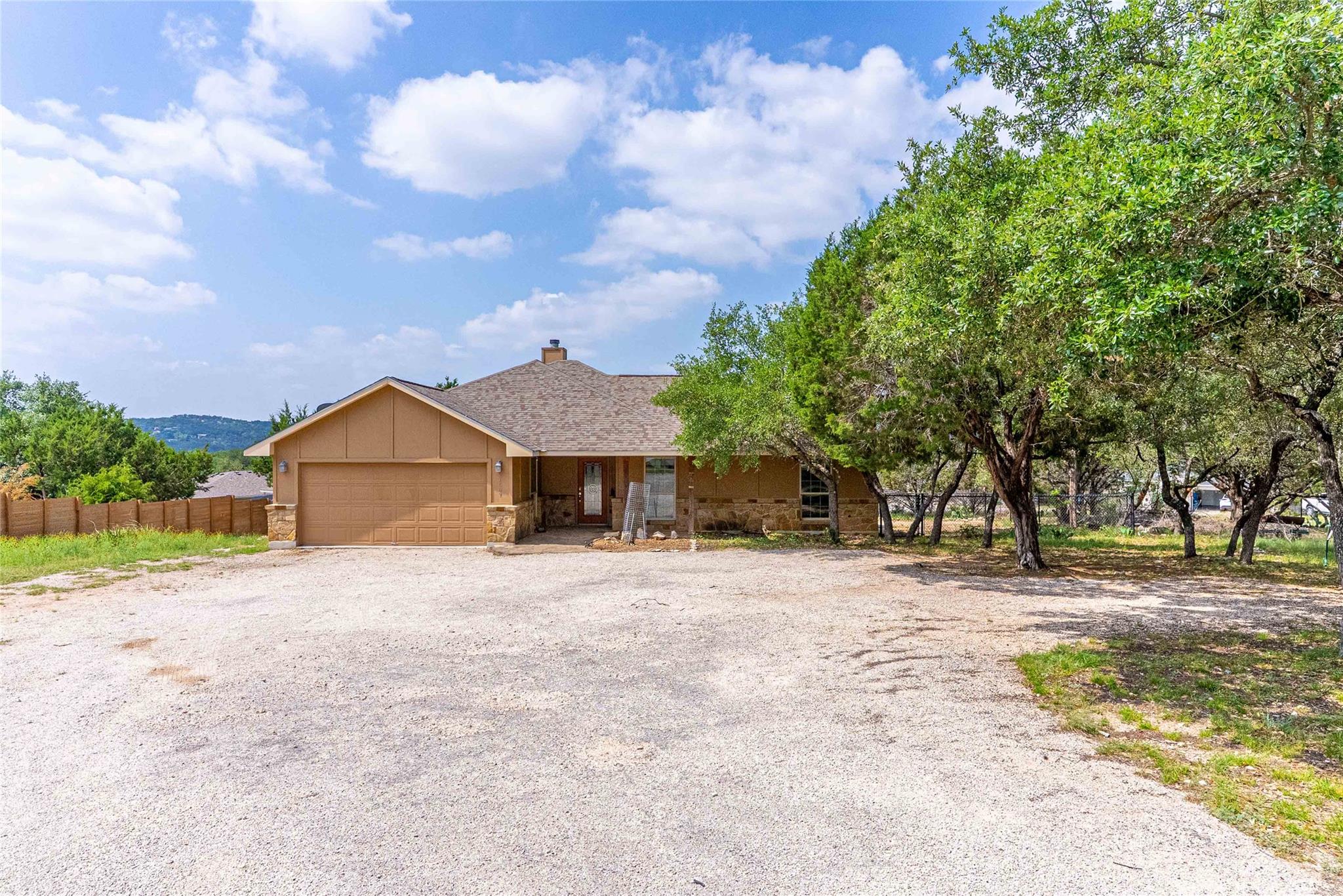 21607 Santa Carlo Ave, Lago Vista, TX 78645