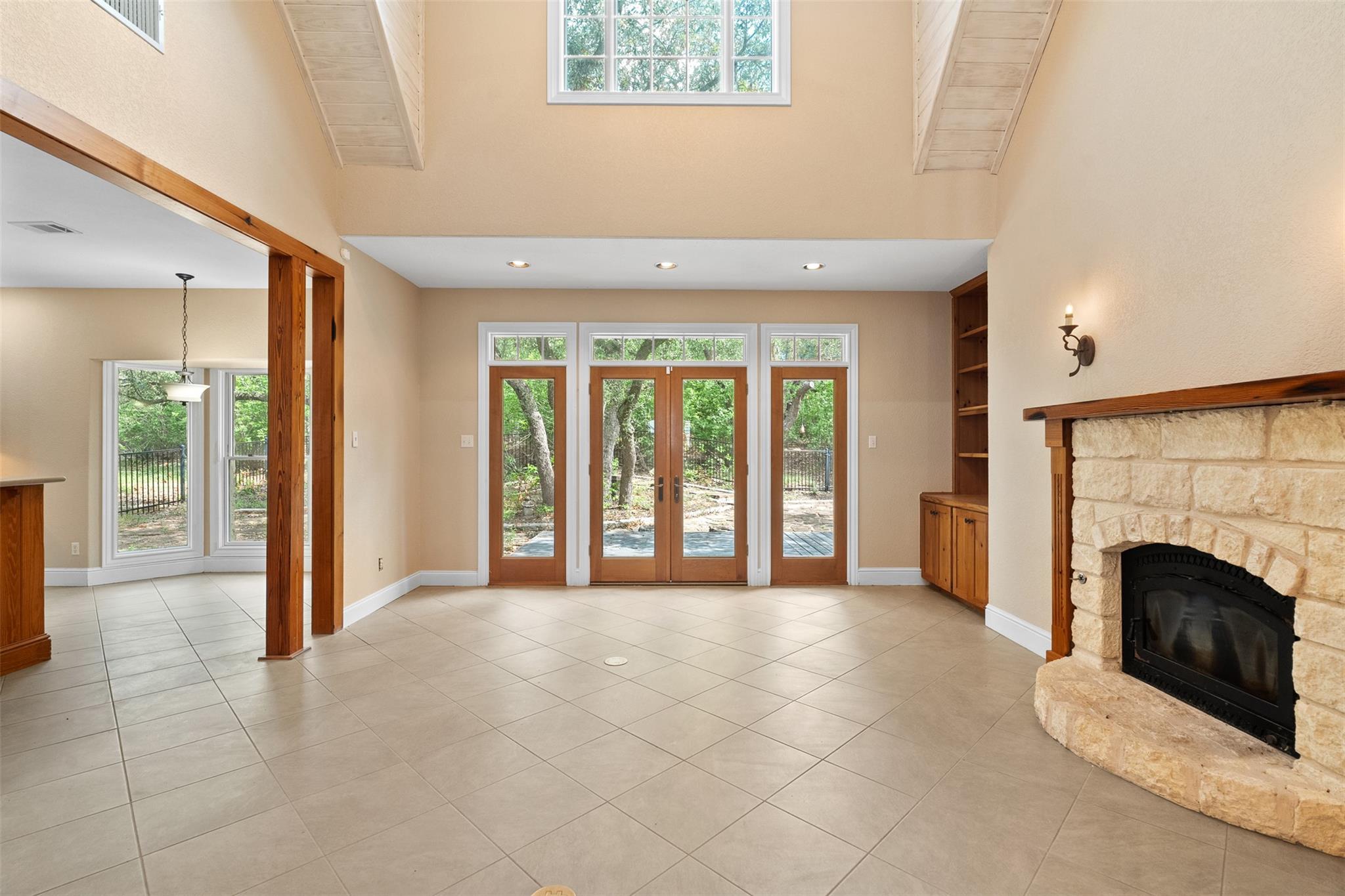 310 County Road 317, Georgetown, TX 78626