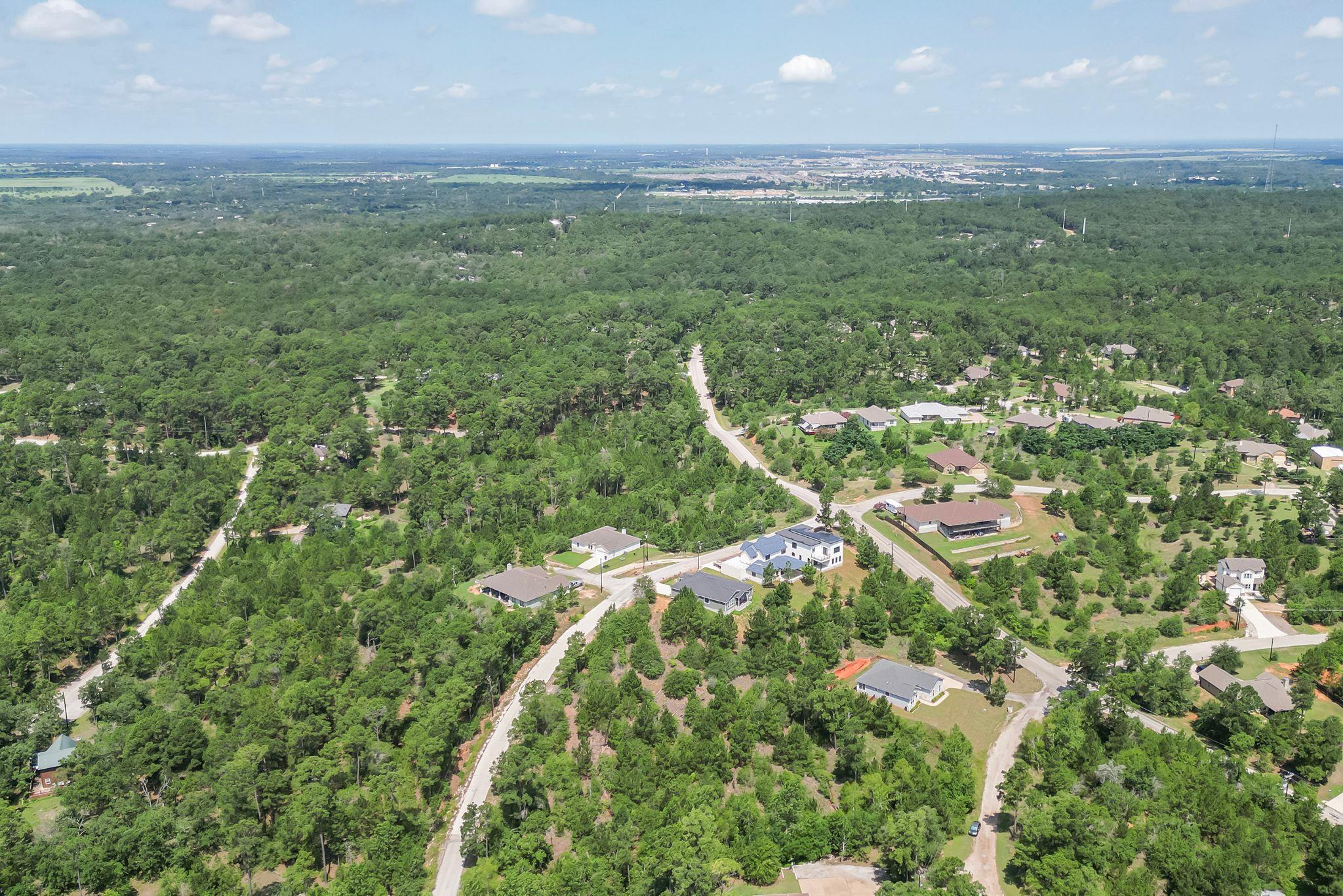 102 Moku Ct, Bastrop, TX 78602