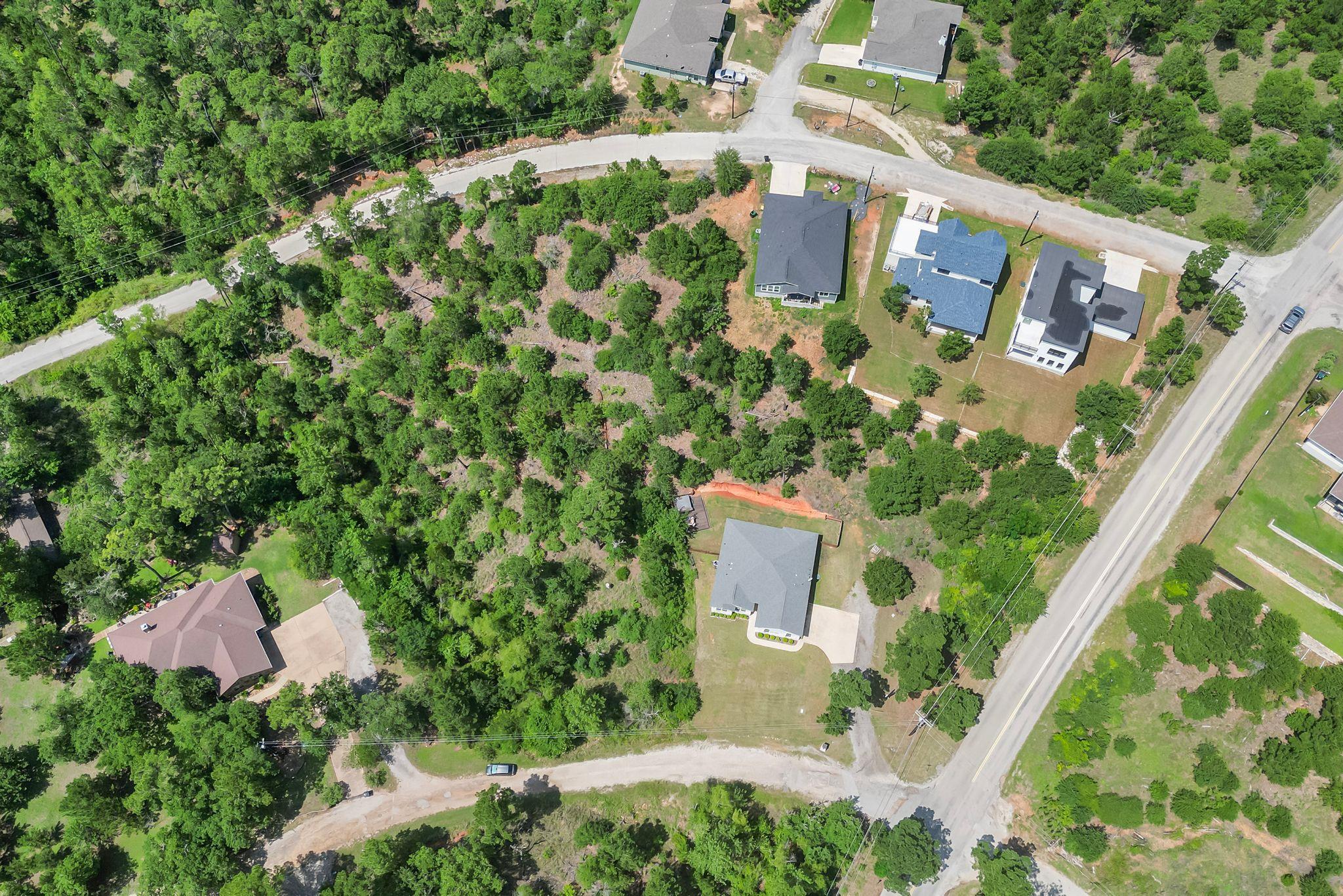 102 Moku Ct, Bastrop, TX 78602