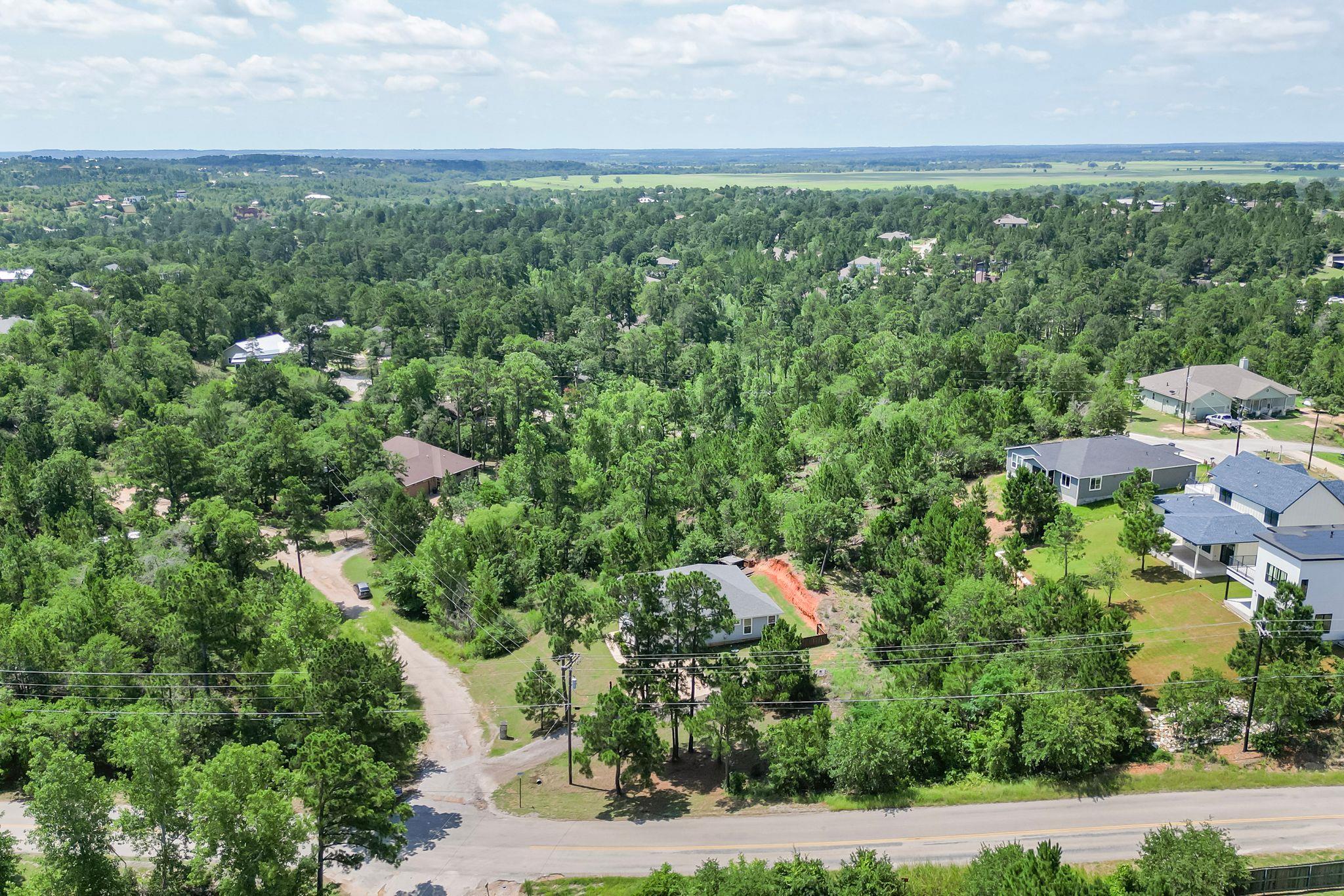 102 Moku Ct, Bastrop, TX 78602