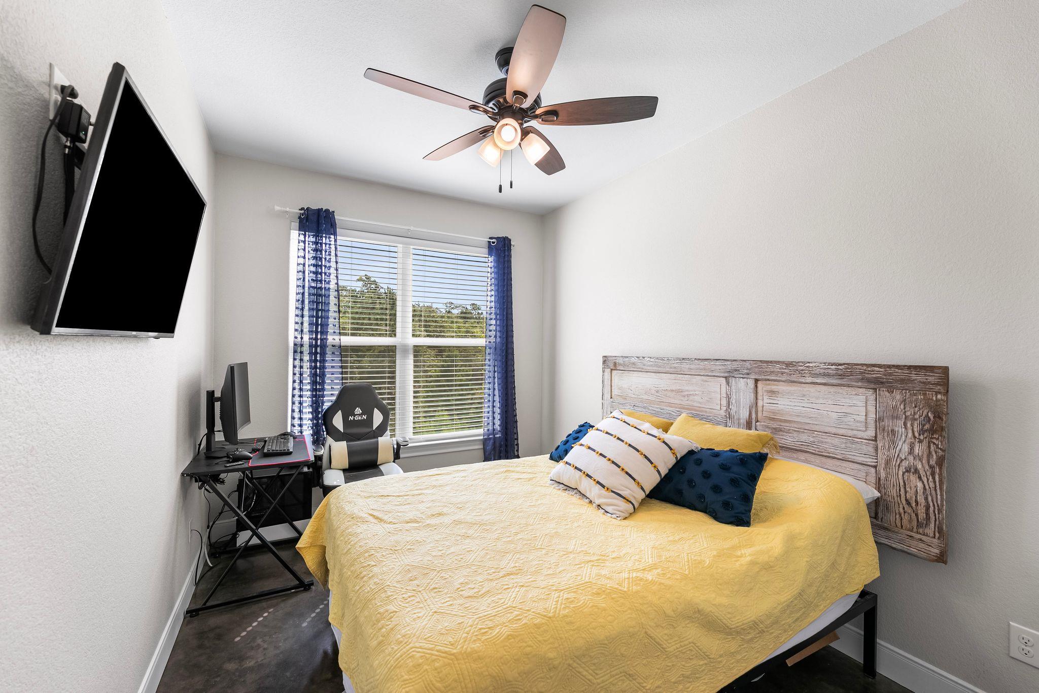 102 Moku Ct, Bastrop, TX 78602