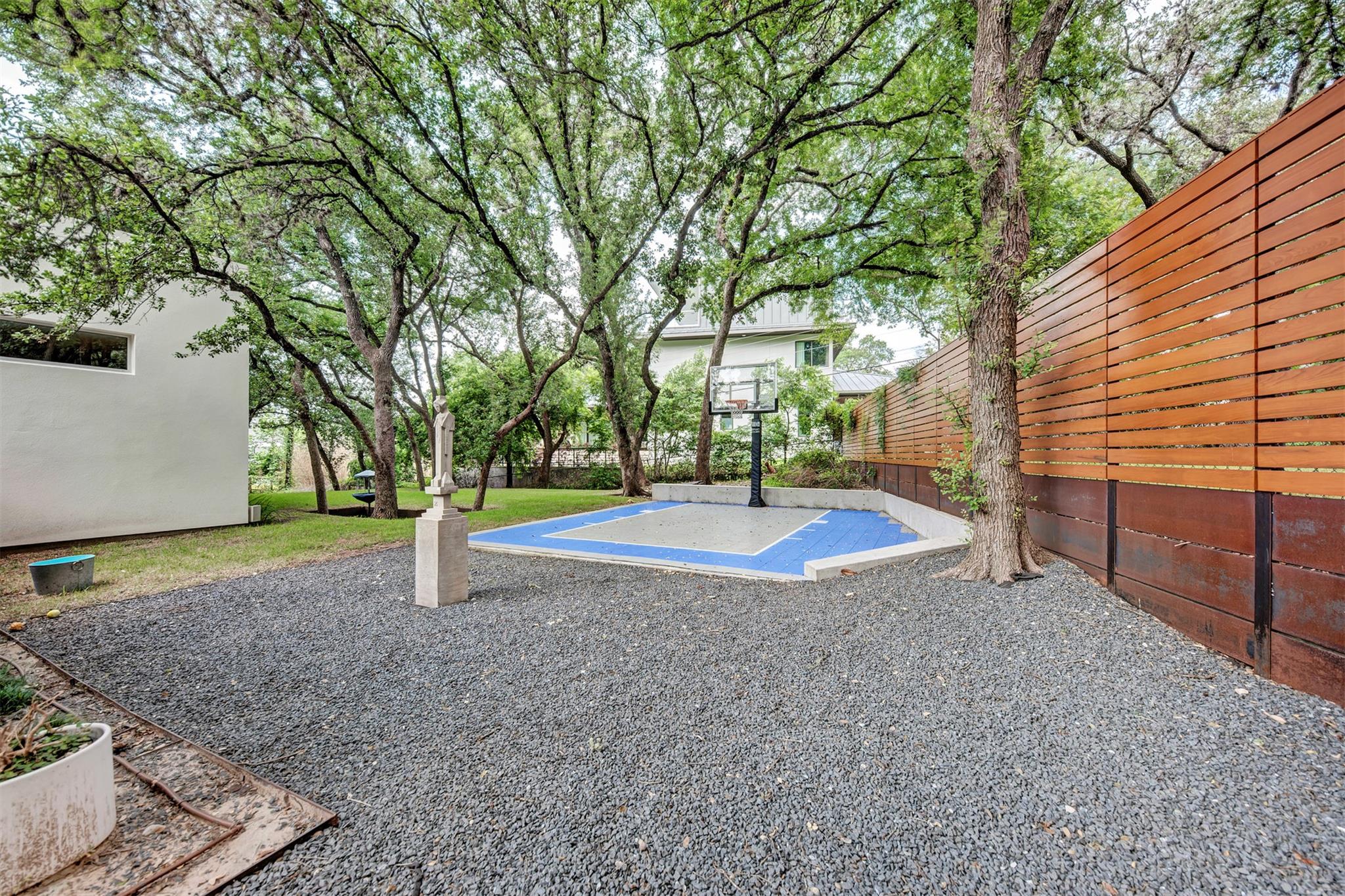 2505 Stratford Dr, Austin, TX 78746