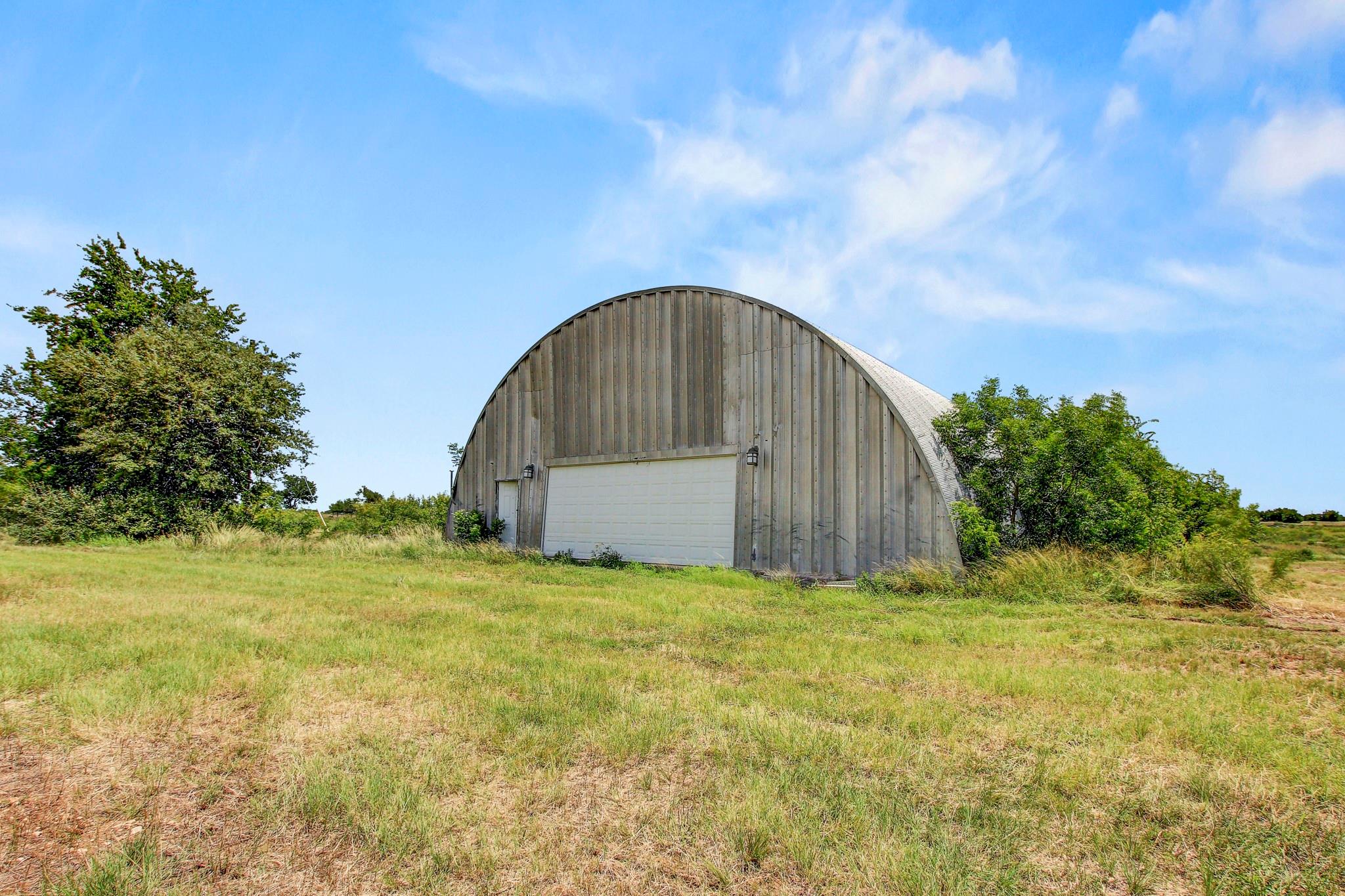 3935 County Road 463, Elgin, TX 78621