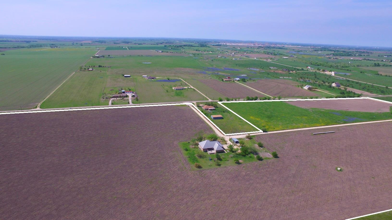 2711 CR 406, Taylor, TX 76574
