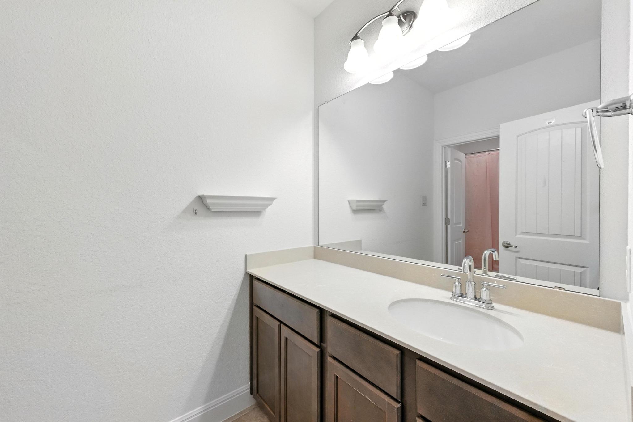 216 Tovas Secret Cv, Georgetown, TX 78628