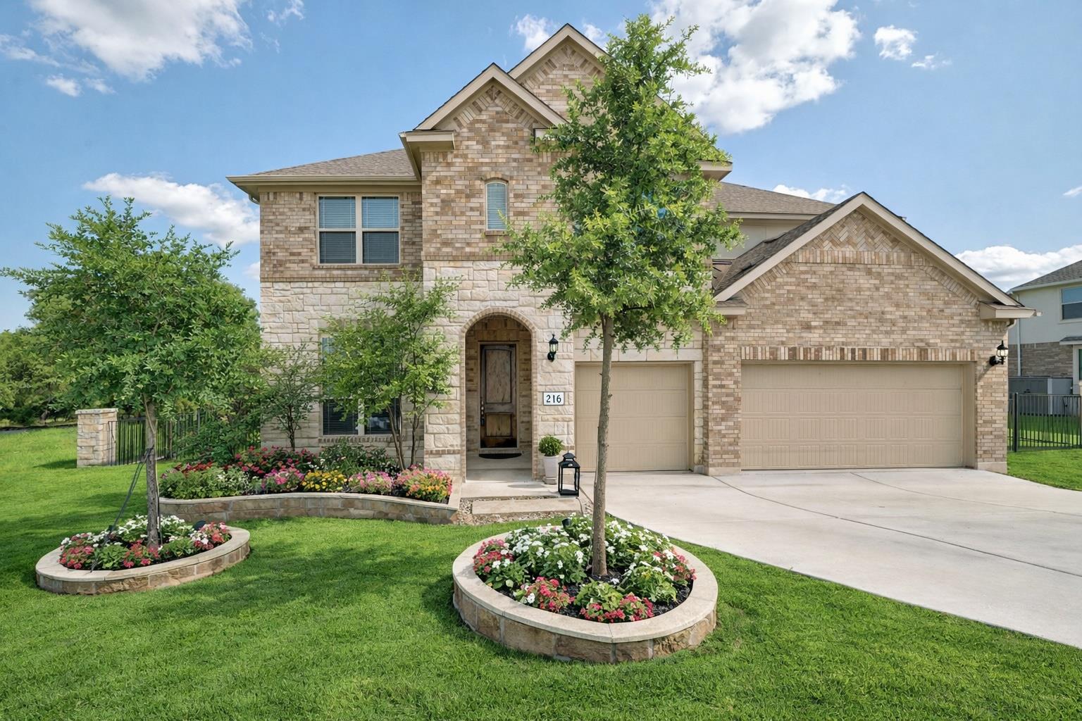 216 Tovas Secret Cv, Georgetown, TX 78628