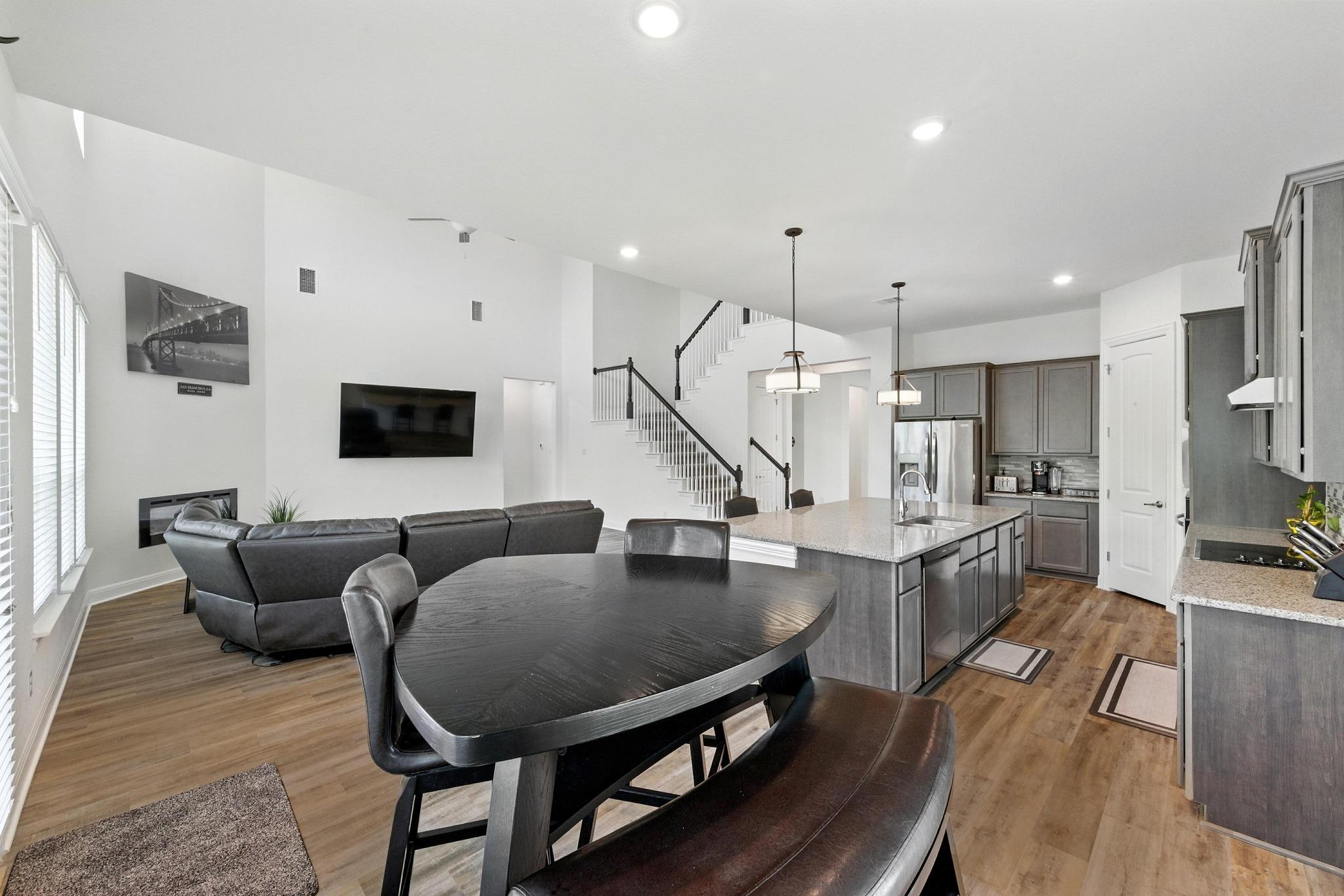 216 Tovas Secret Cv, Georgetown, TX 78628