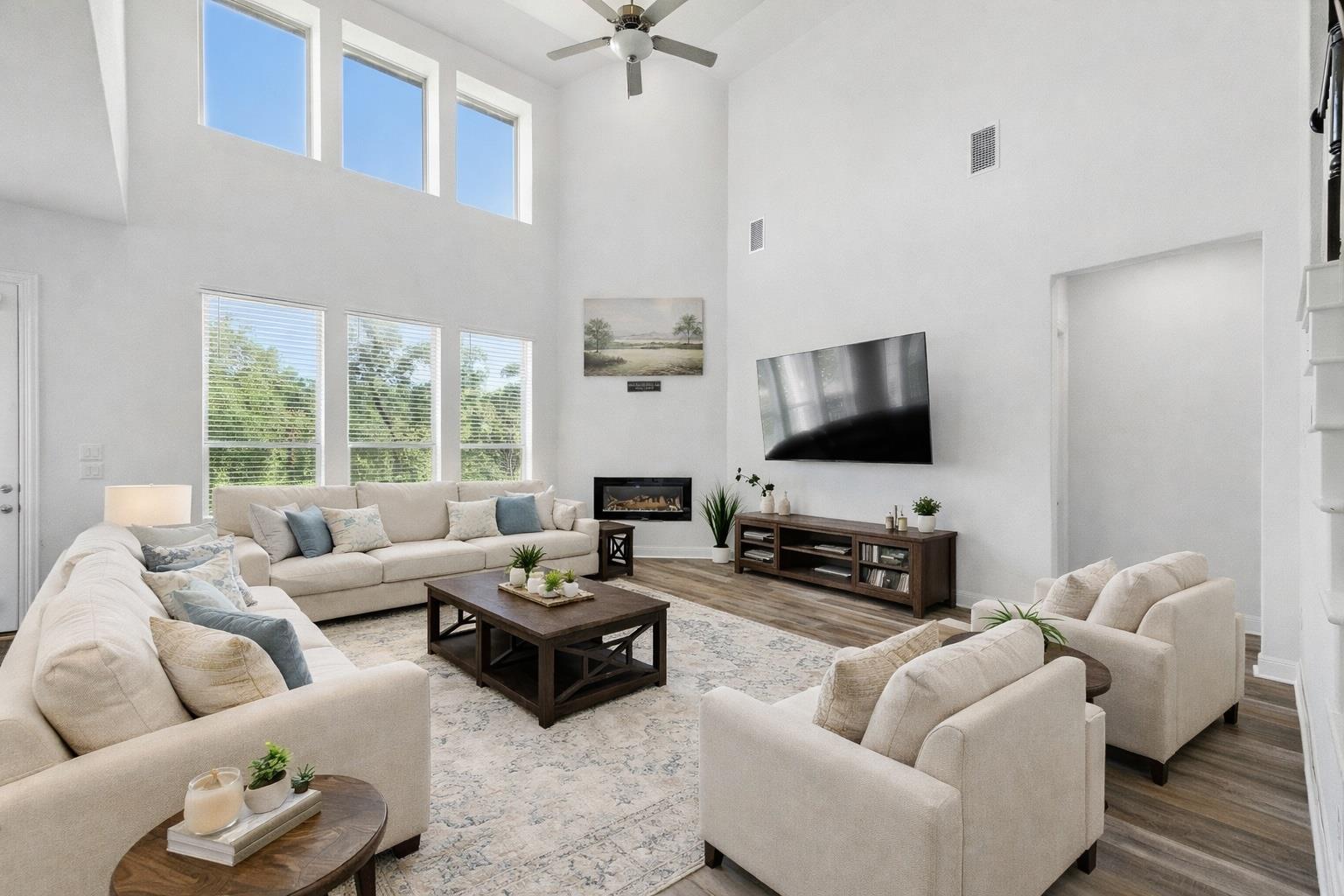 216 Tovas Secret Cv, Georgetown, TX 78628