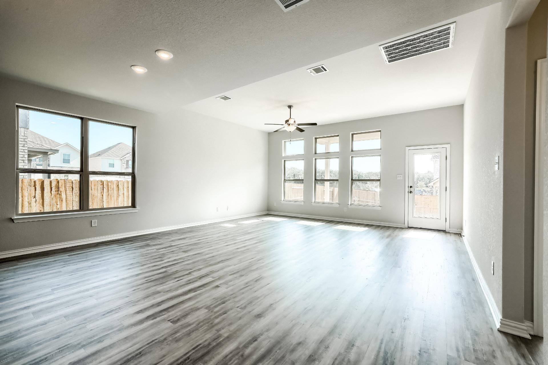 605 Silent Creek Cv, Georgetown, TX 78628