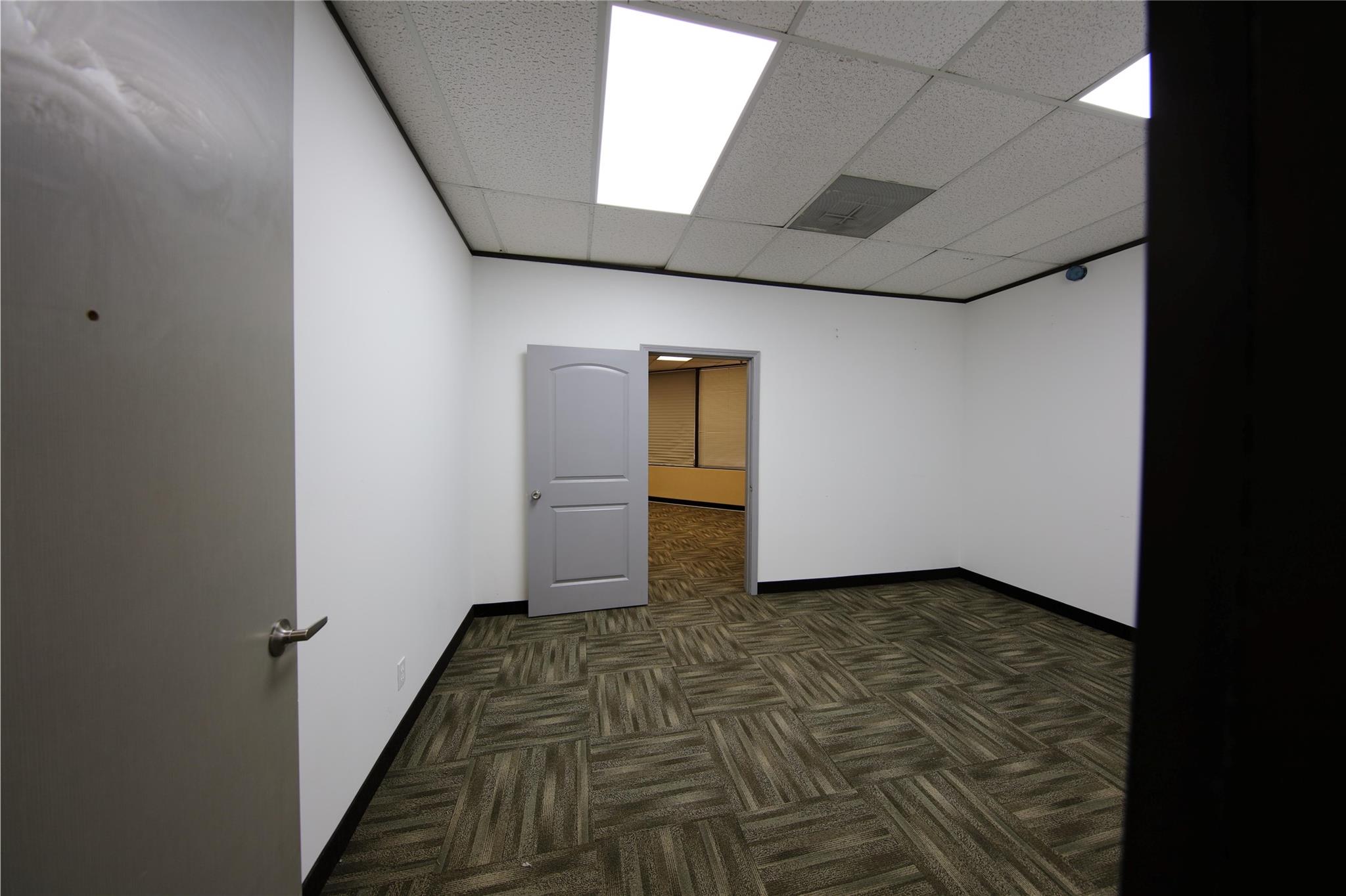9800 N Lamar Blvd # 160, Austin, TX 78753