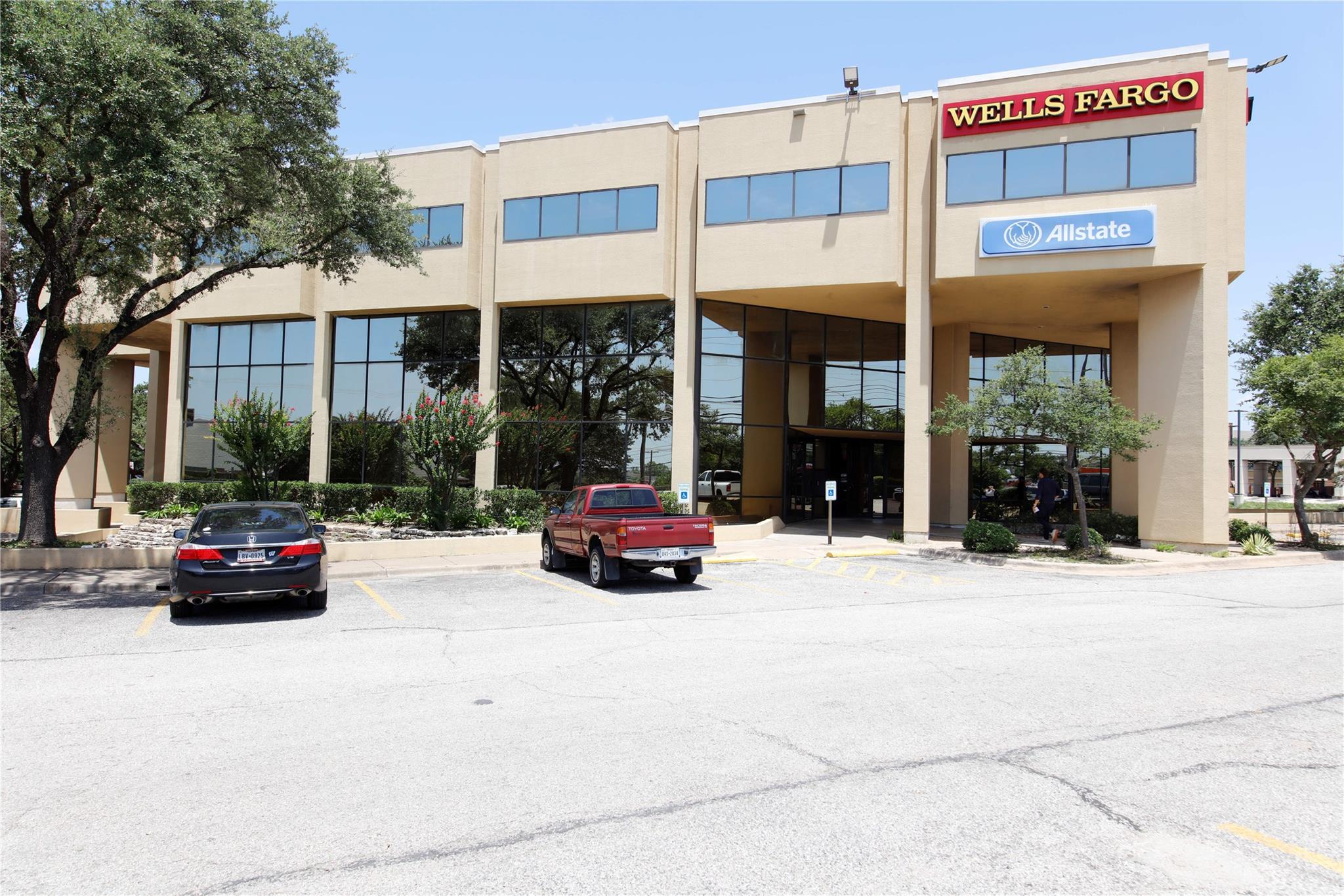9800 N Lamar Blvd # 160, Austin, TX 78753