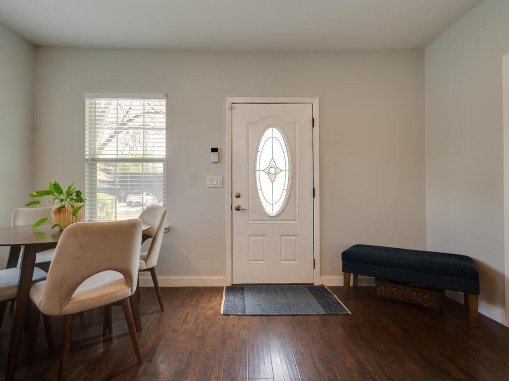 3010 E 14th St, Austin, TX 78702