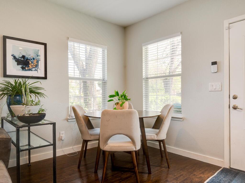 3010 E 14th St, Austin, TX 78702