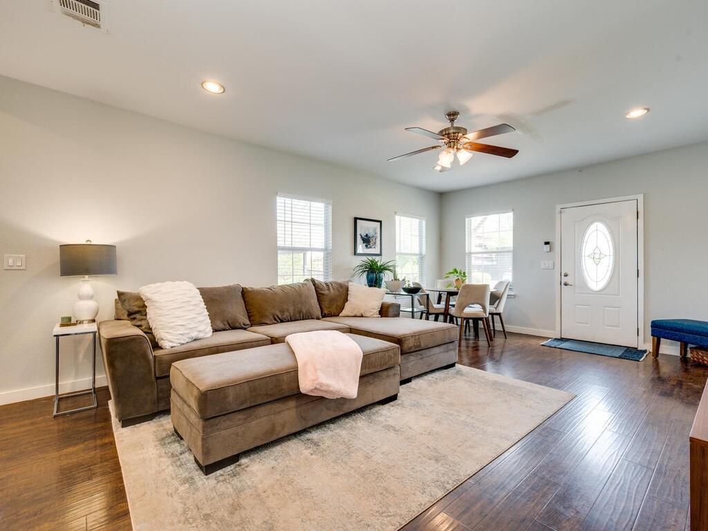 3010 E 14th St, Austin, TX 78702