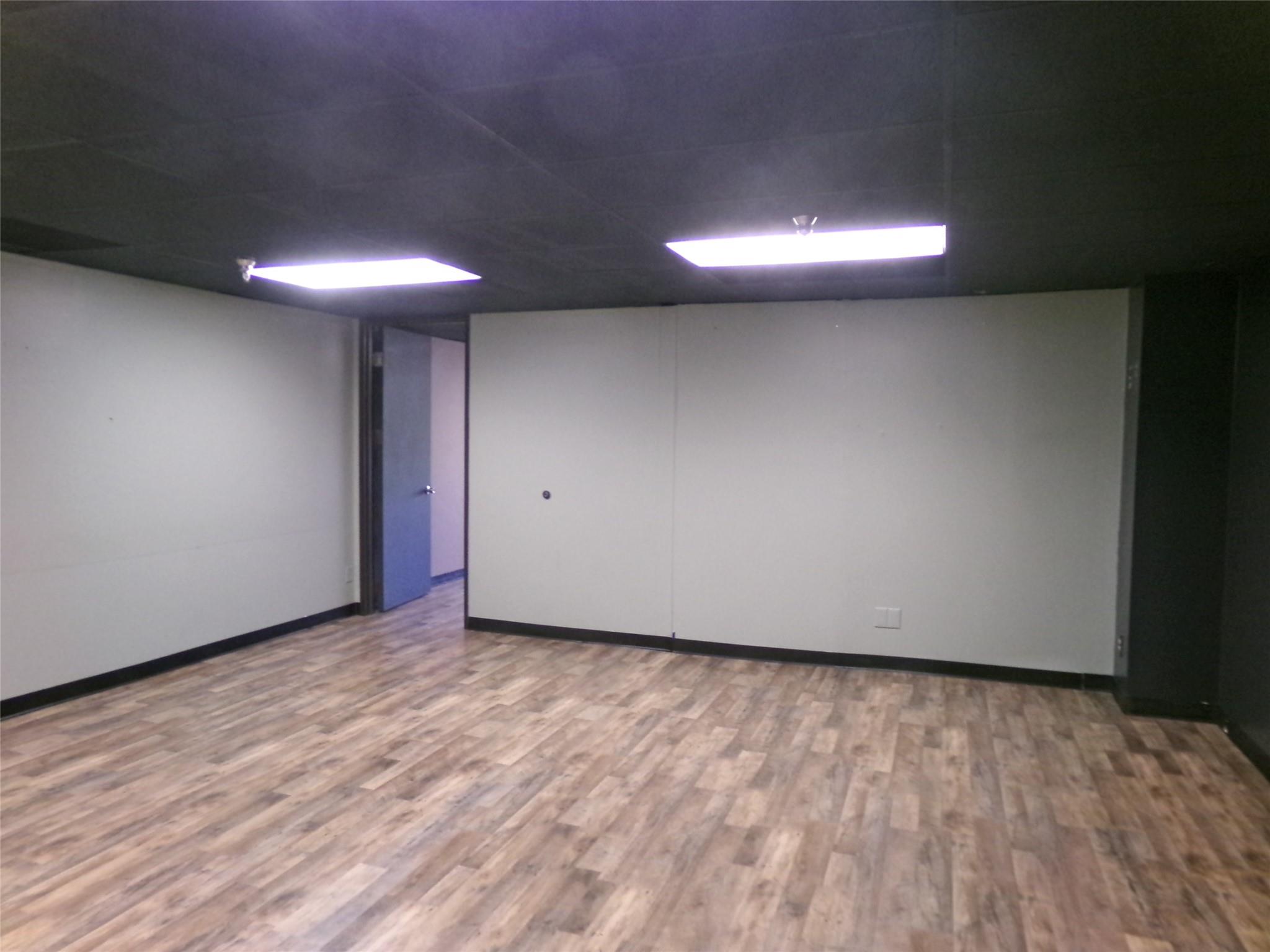 9800 N Lamar Blvd # 214, Austin, TX 78753