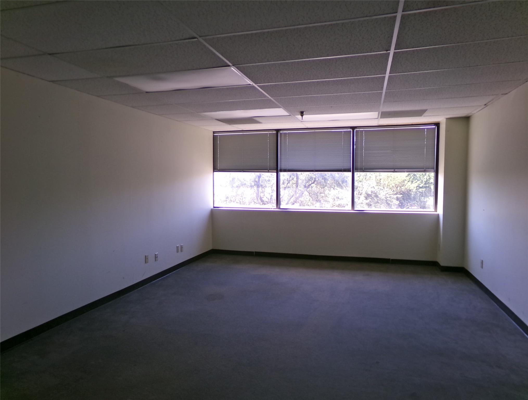 9800 N Lamar Blvd # 216/218, Austin, TX 78753