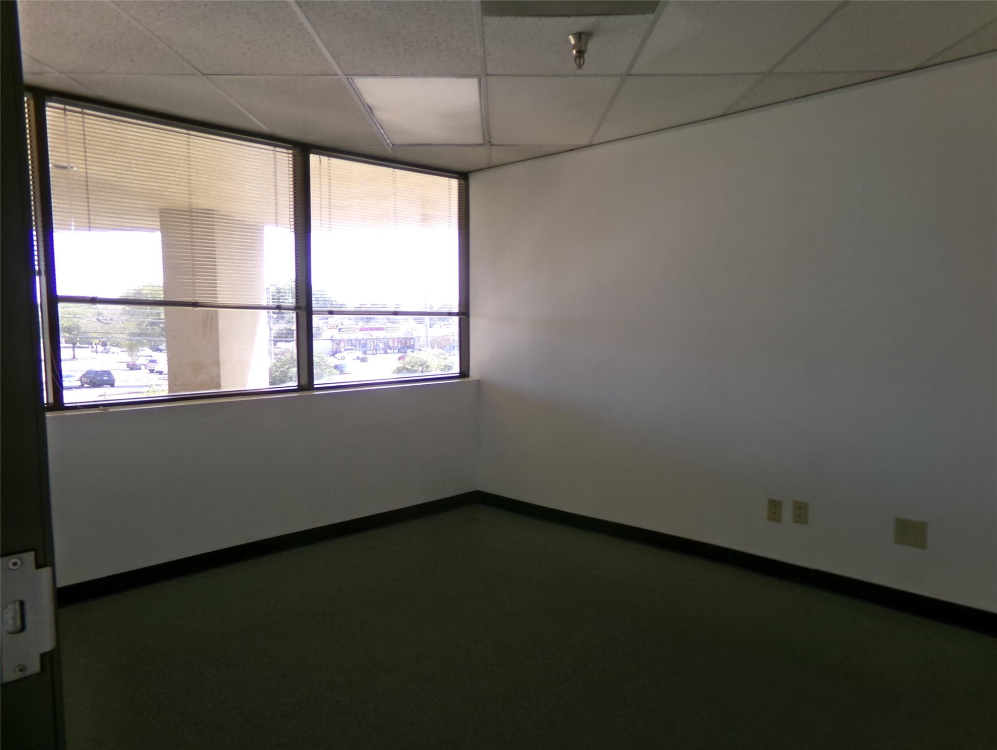 9800 N Lamar Blvd # 270, Austin, TX 78753