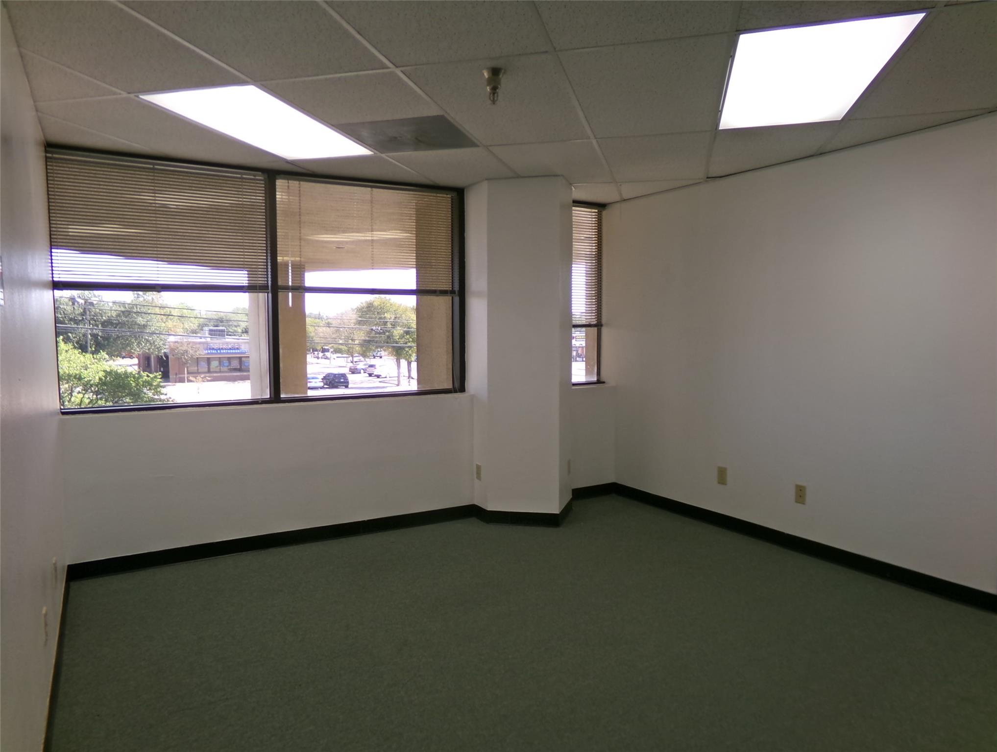 9800 N Lamar Blvd # 270, Austin, TX 78753