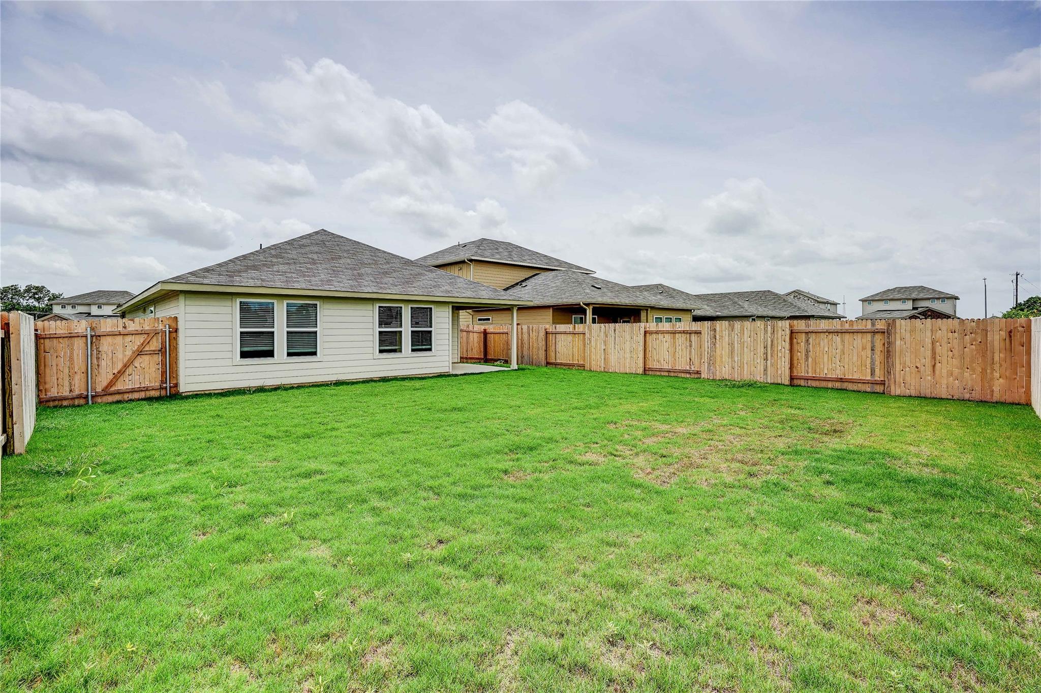 1007 Whelk Loop, Hutto, TX 78634